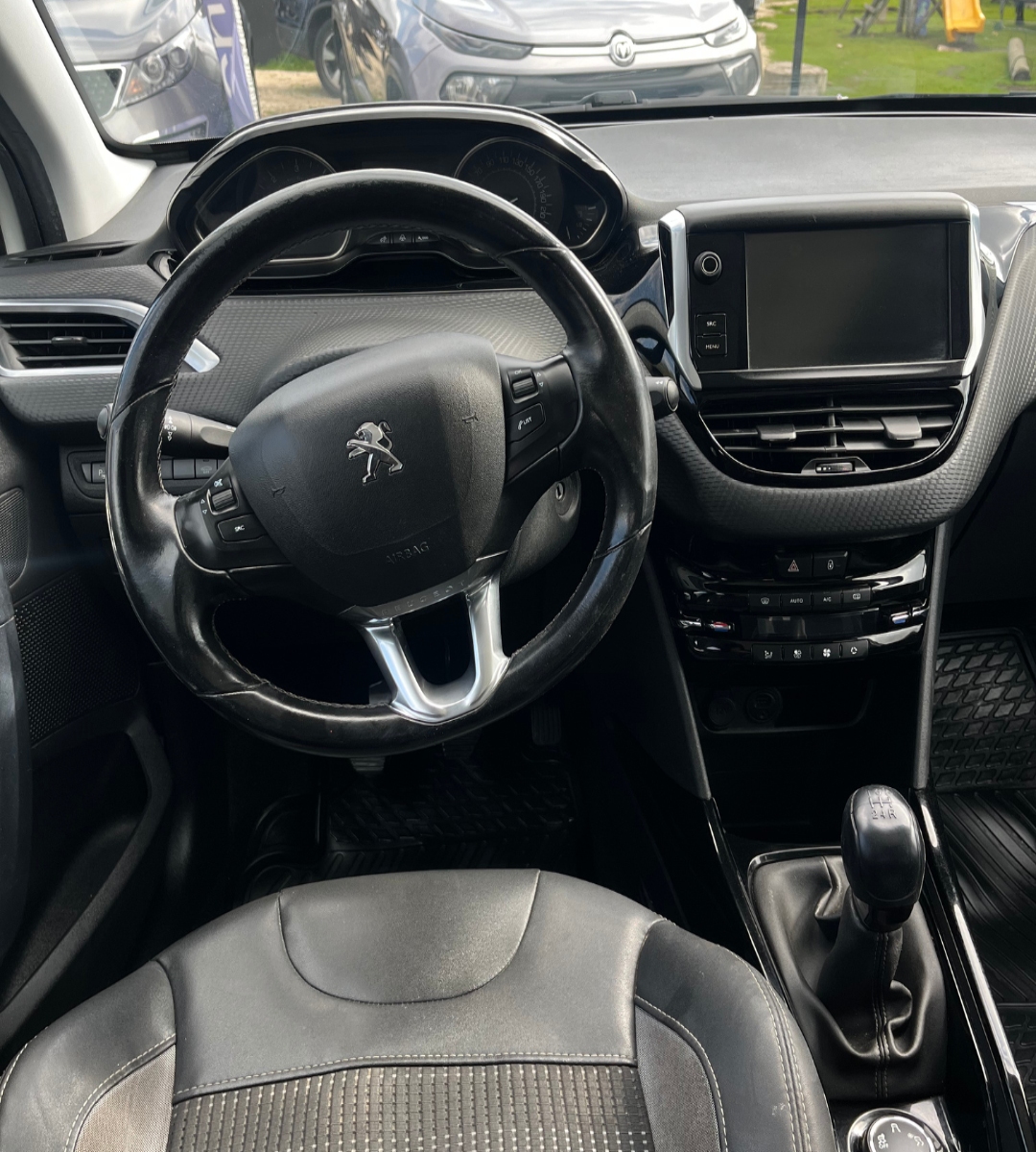 Vehicle media 5