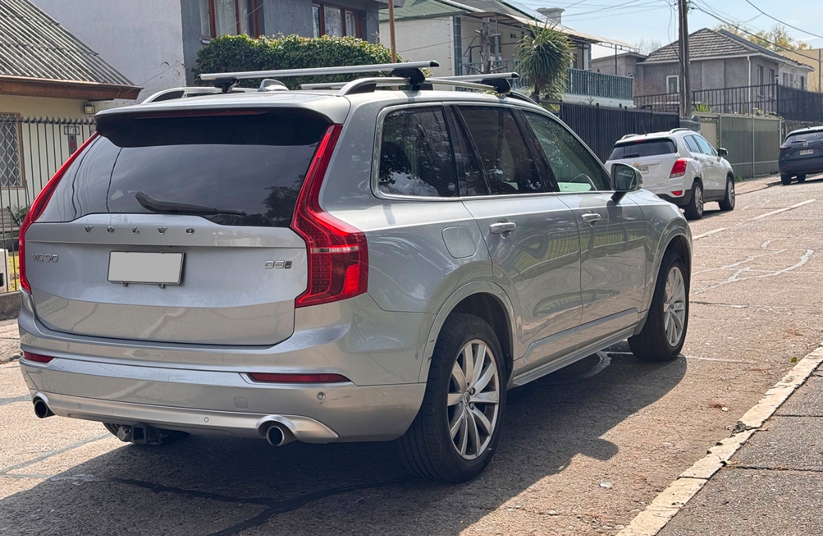 Vehicle media 8