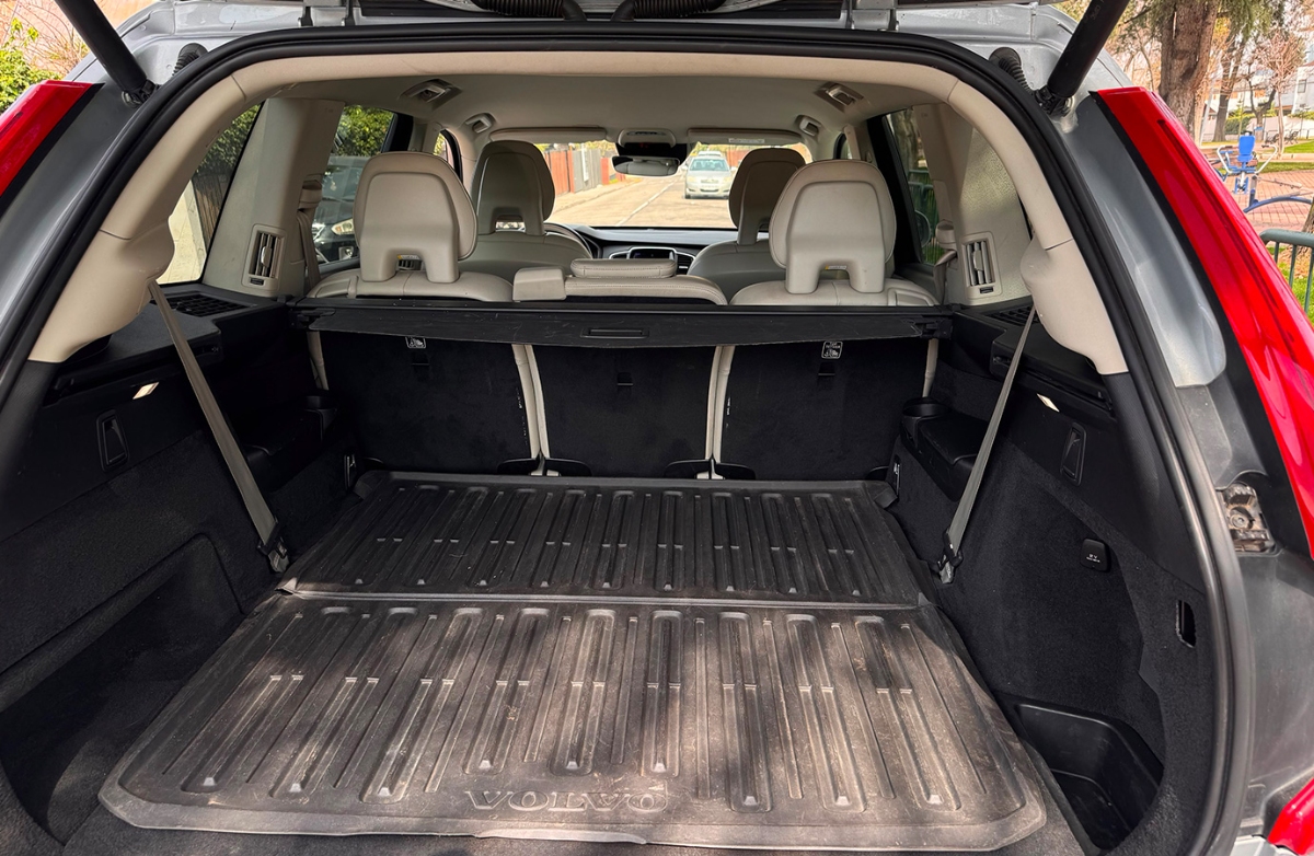 Vehicle media 16
