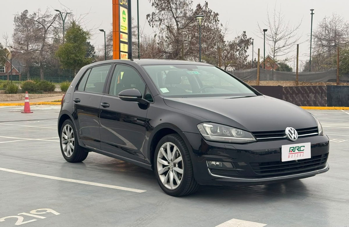 Vehicle media 10