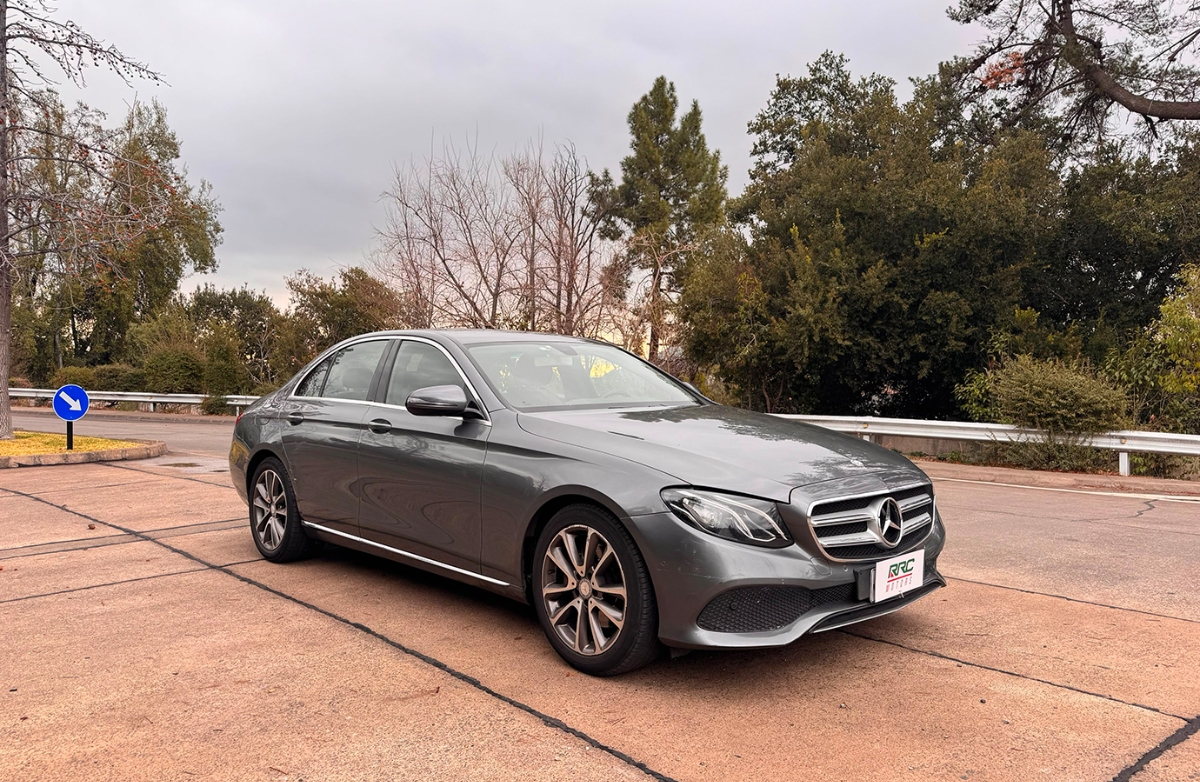 Vehicle media 8