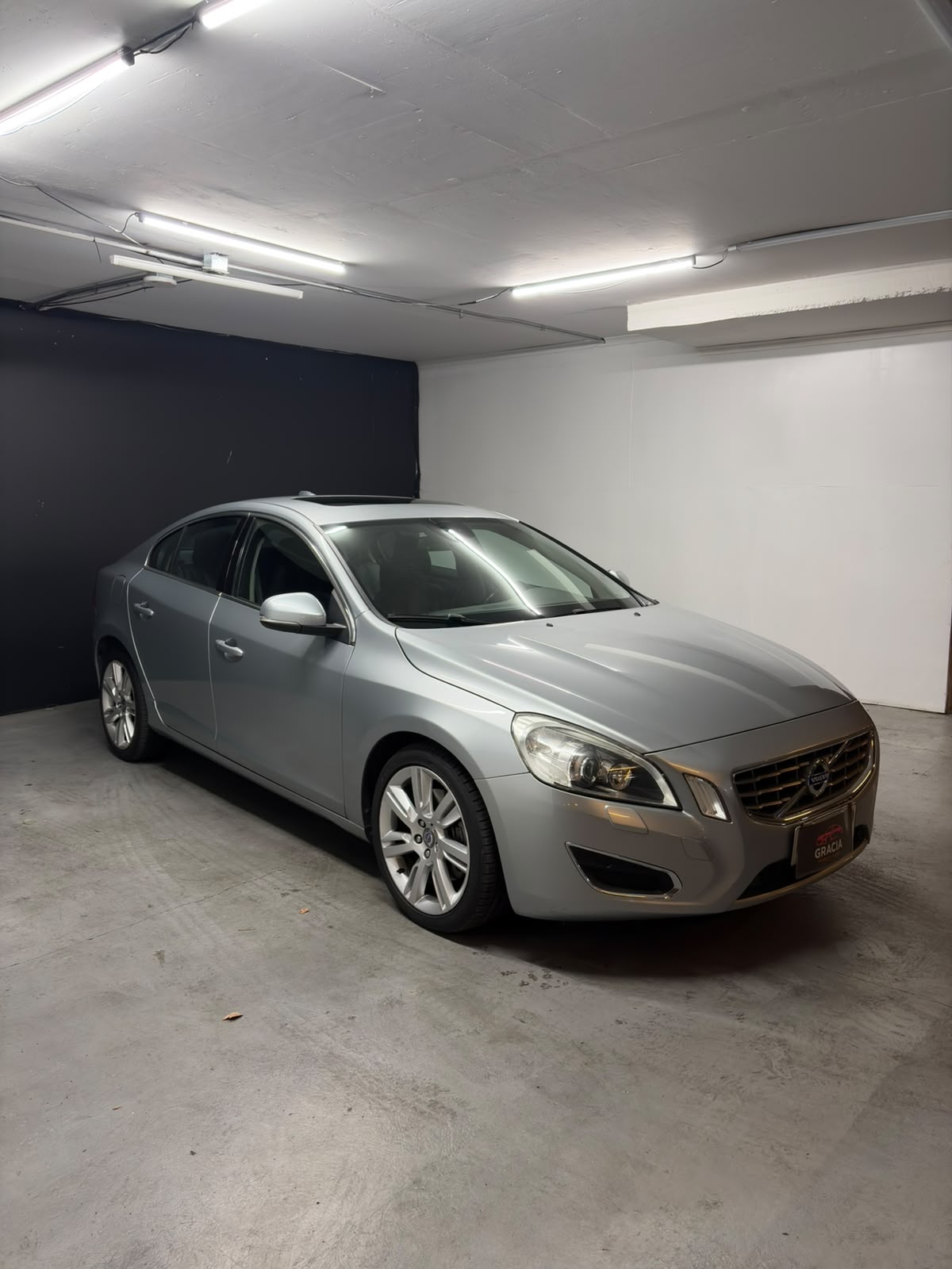 Vehicle media 3