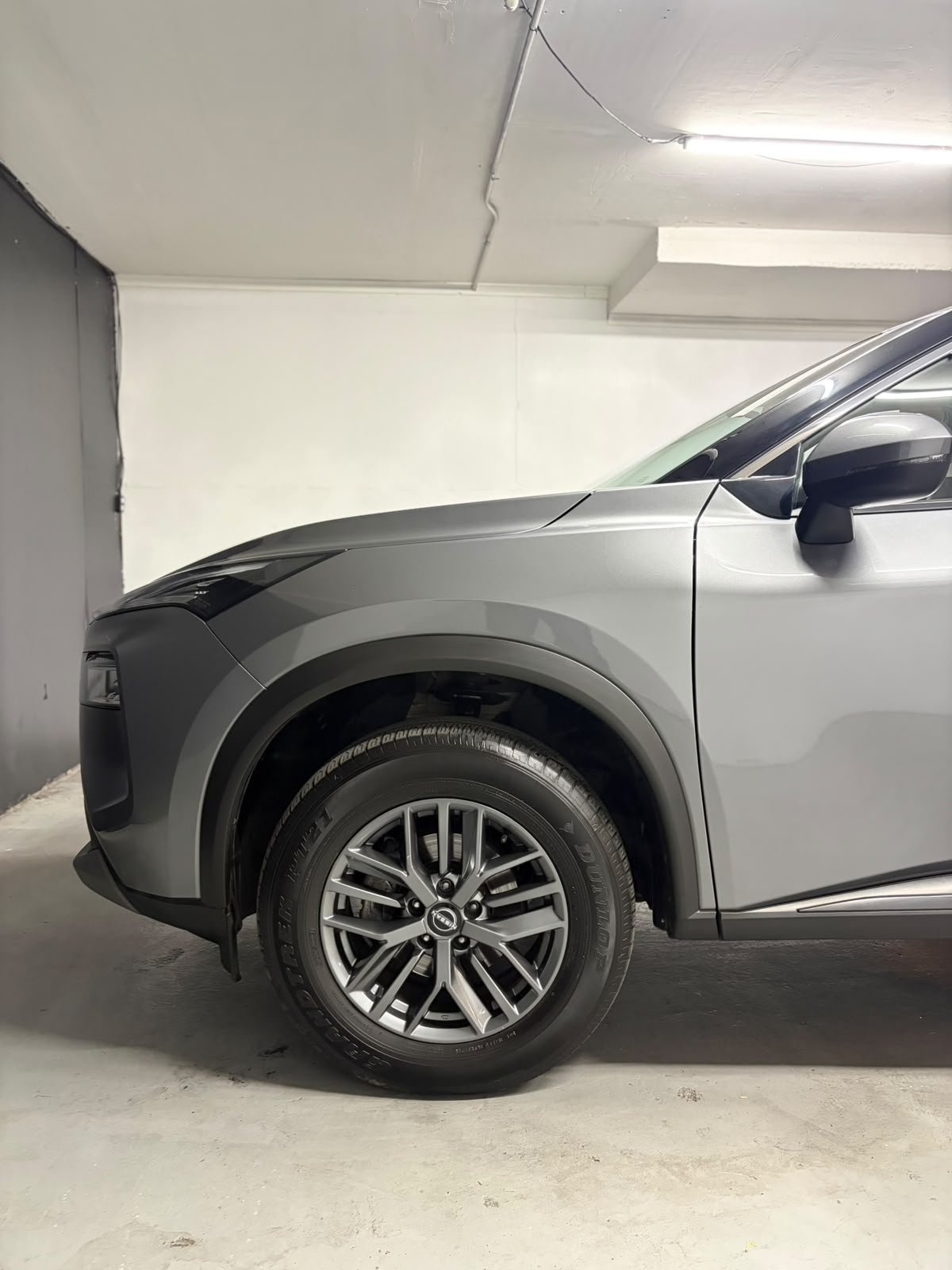 Vehicle media 7