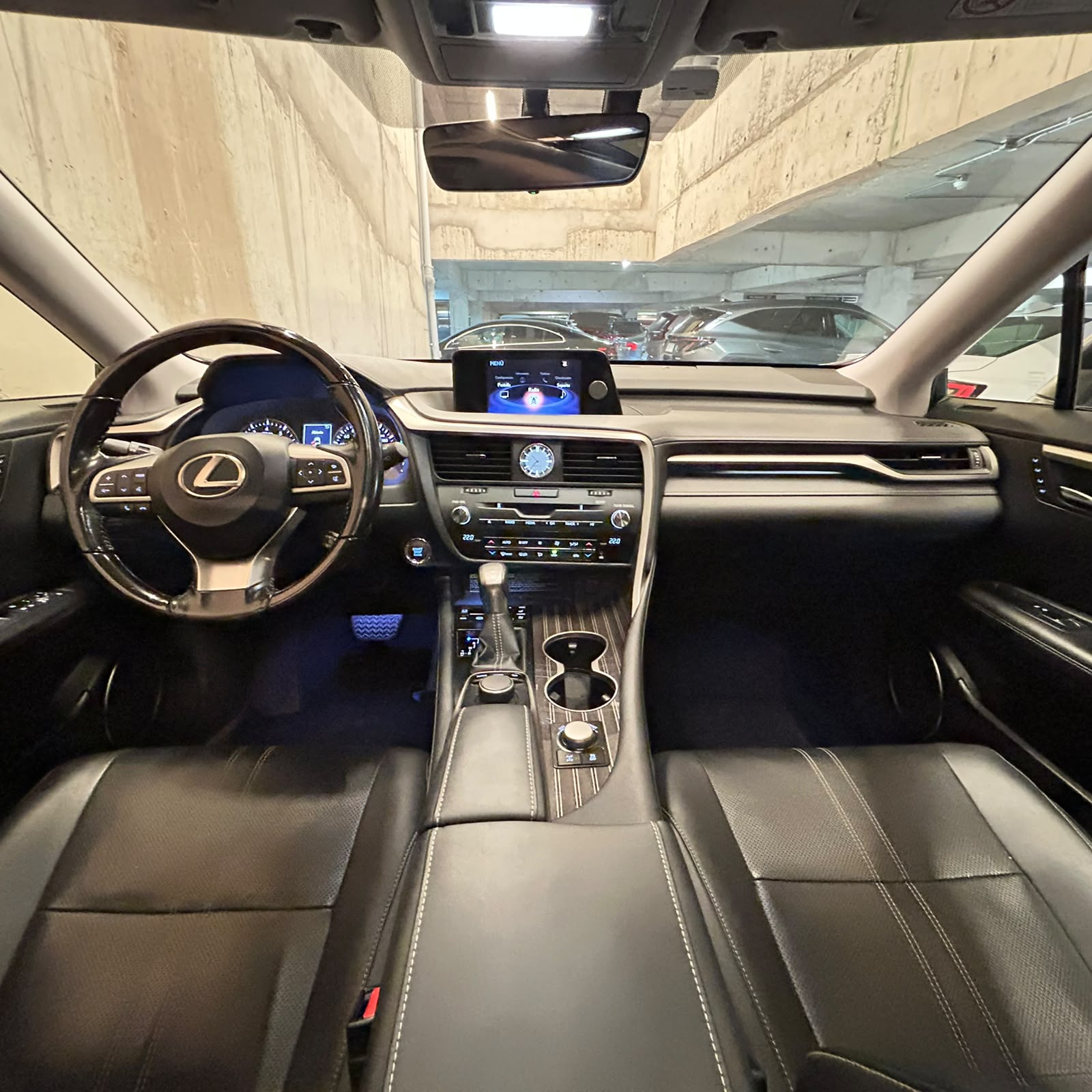 Vehicle media 9