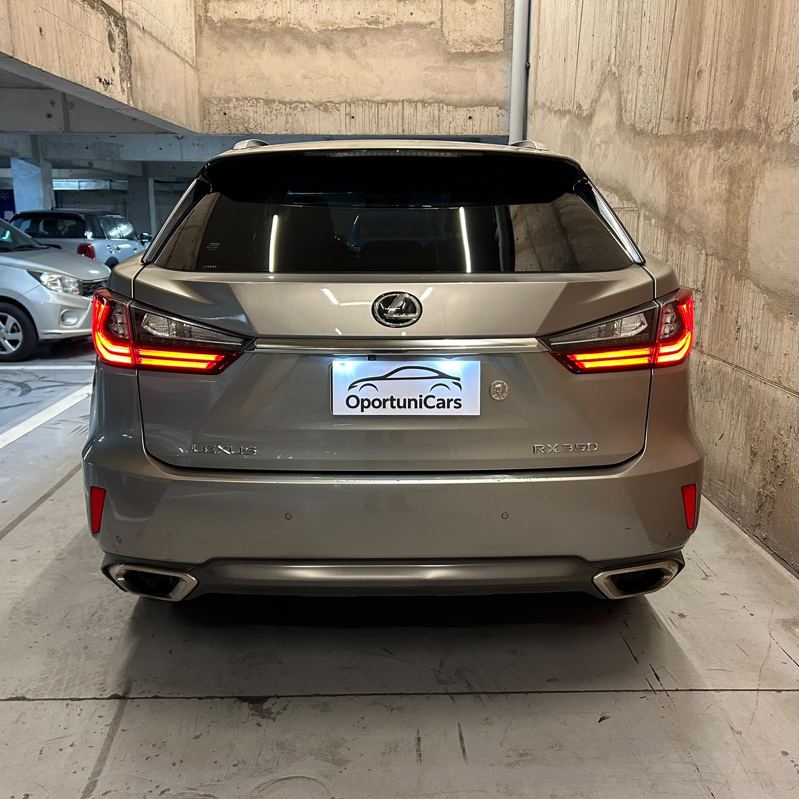 Vehicle media 4