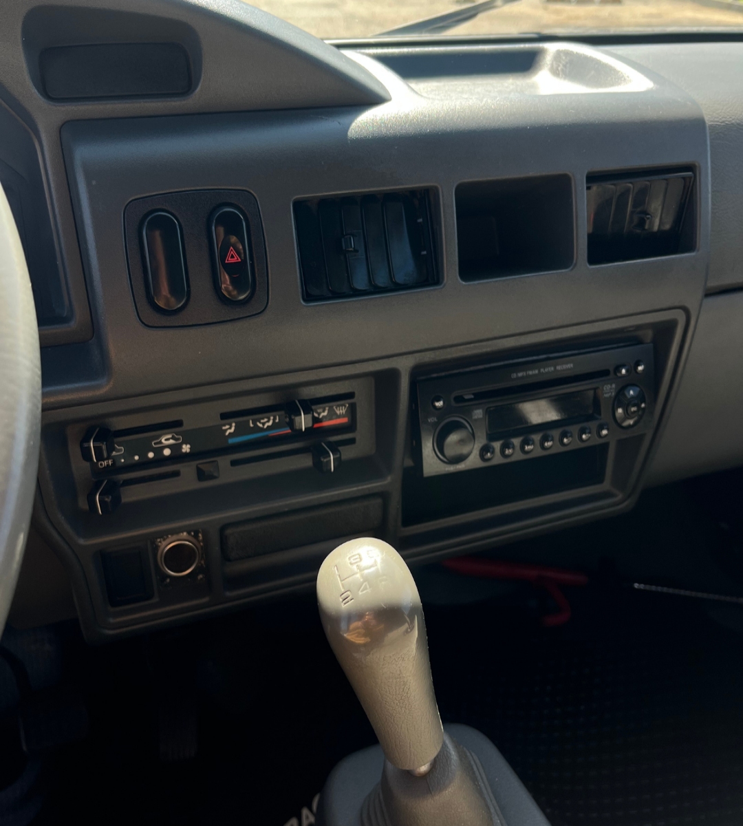 Vehicle media 10