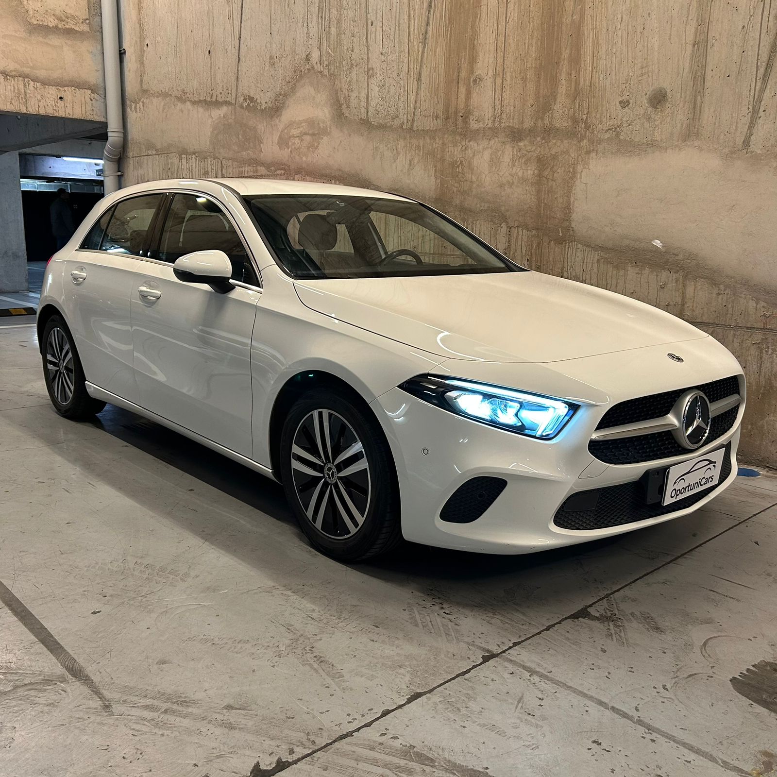 Vehicle media 7