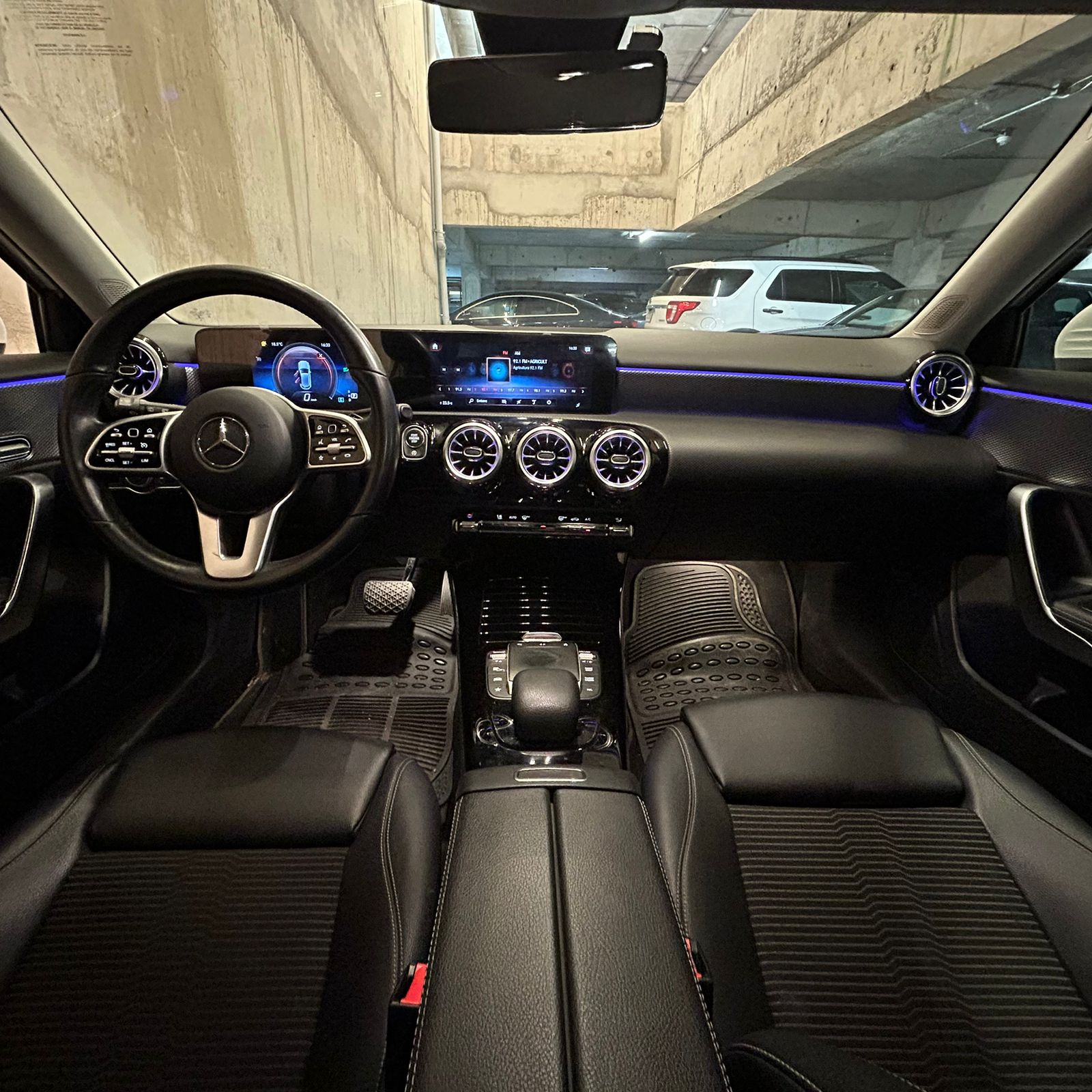 Vehicle media 9