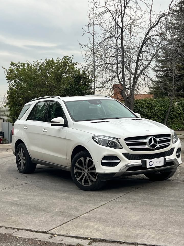 Vehicle media 3