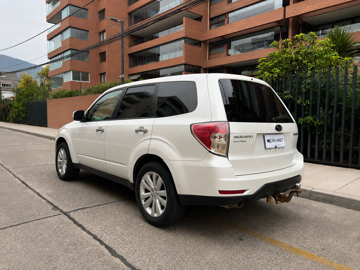 Vehicle media 4