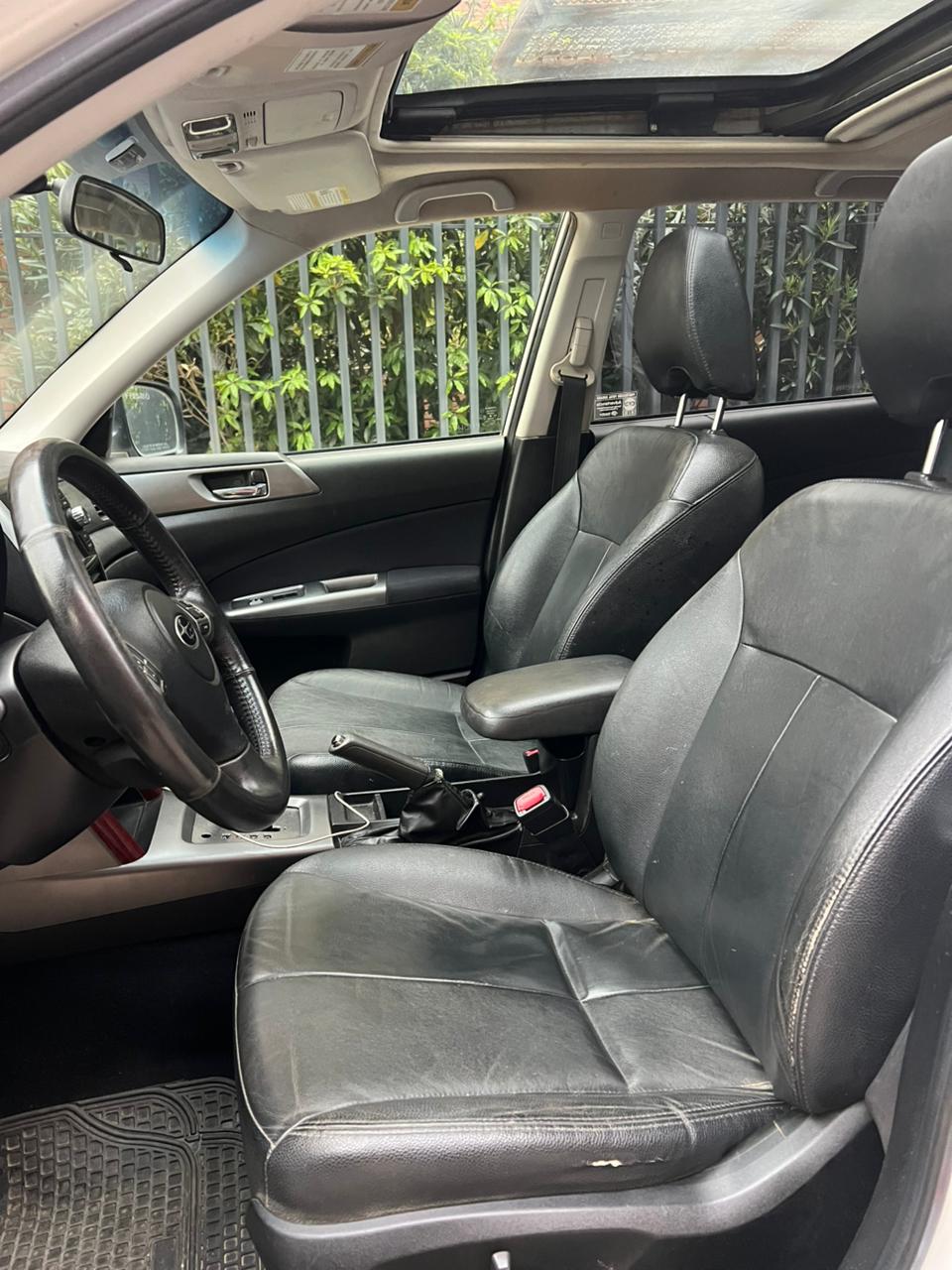 Vehicle media 8
