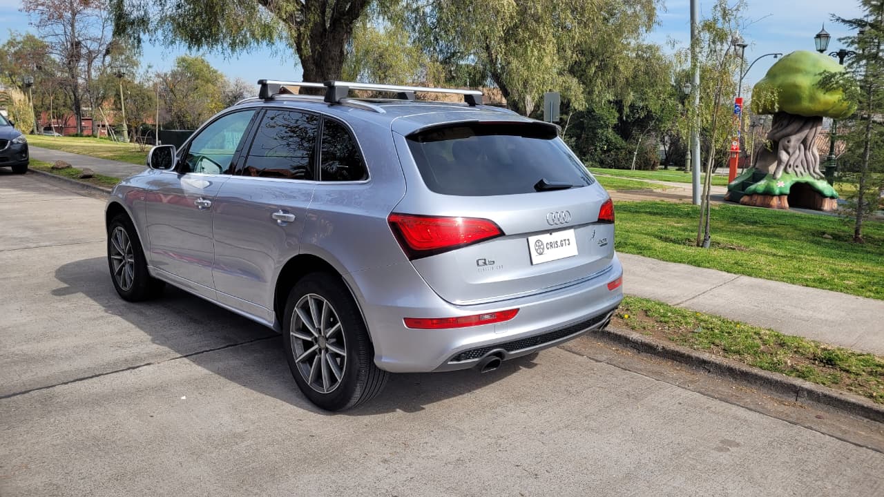 Vehicle media 8