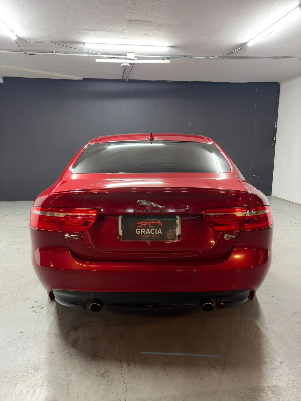Vehicle media 5
