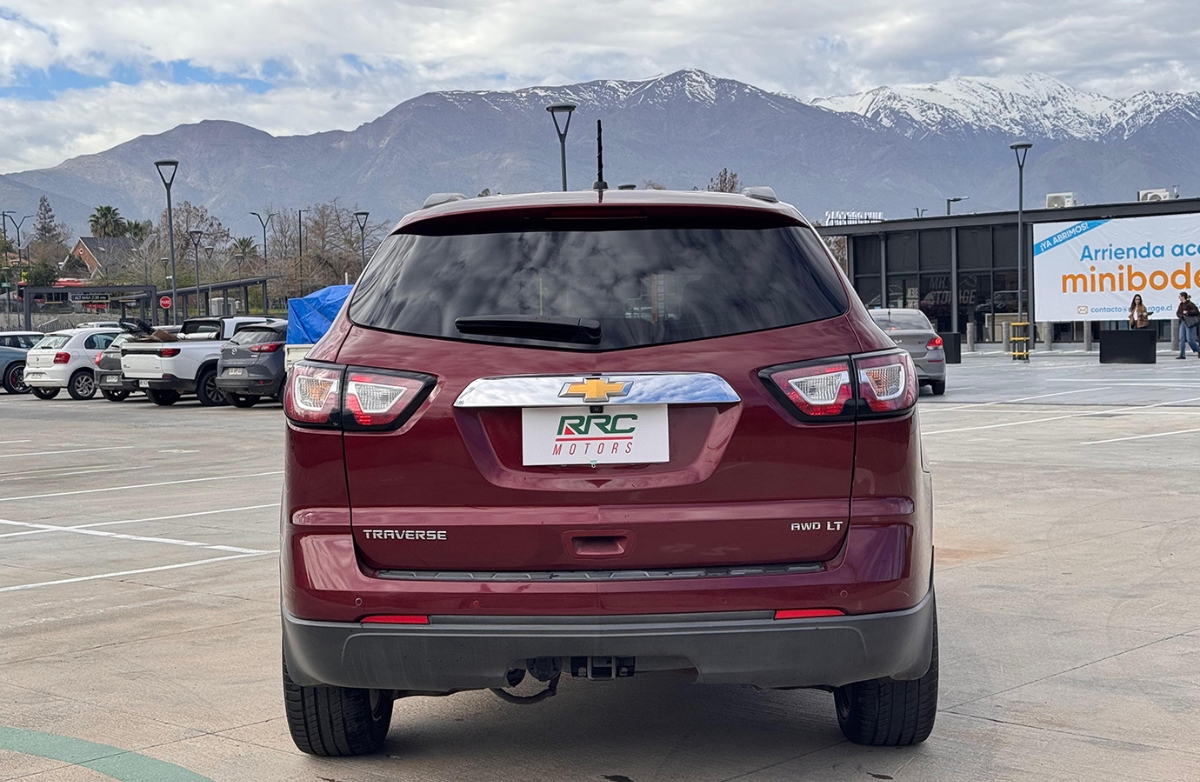 Vehicle media 6