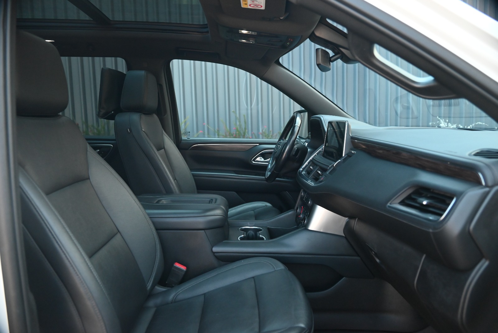 Vehicle media 10