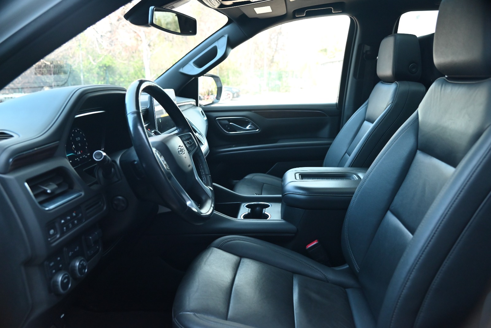 Vehicle media 11
