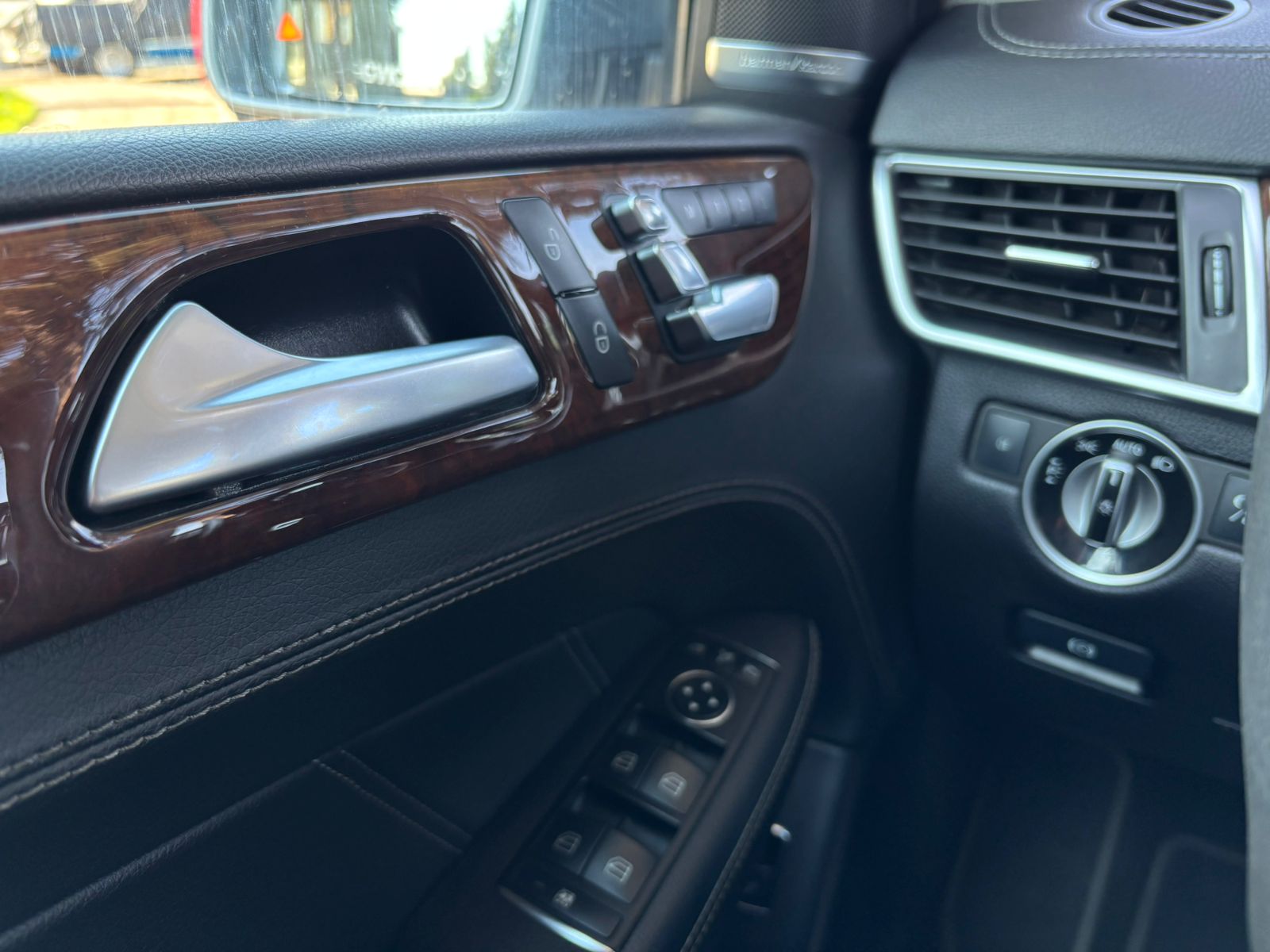 Vehicle media 20