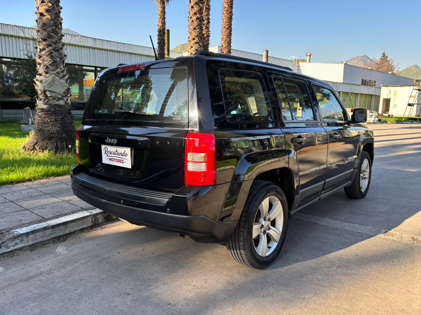 Vehicle media 4