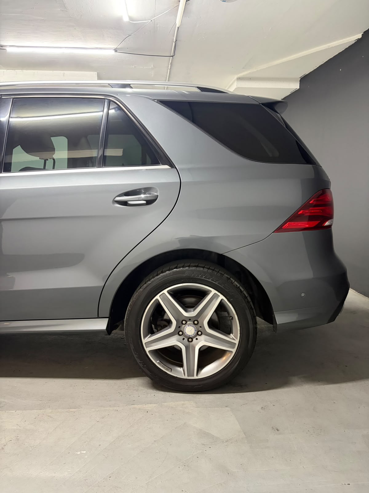 Vehicle media 8