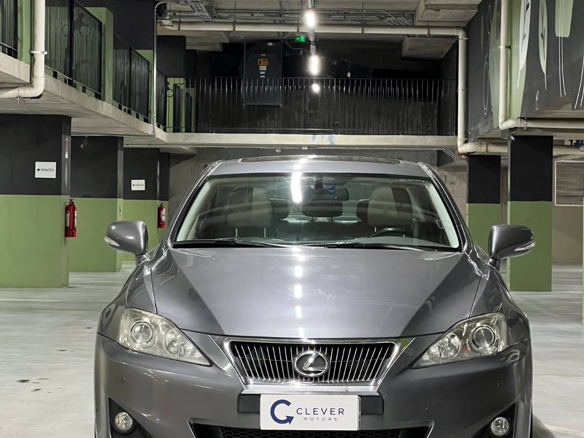 Vehicle media 1