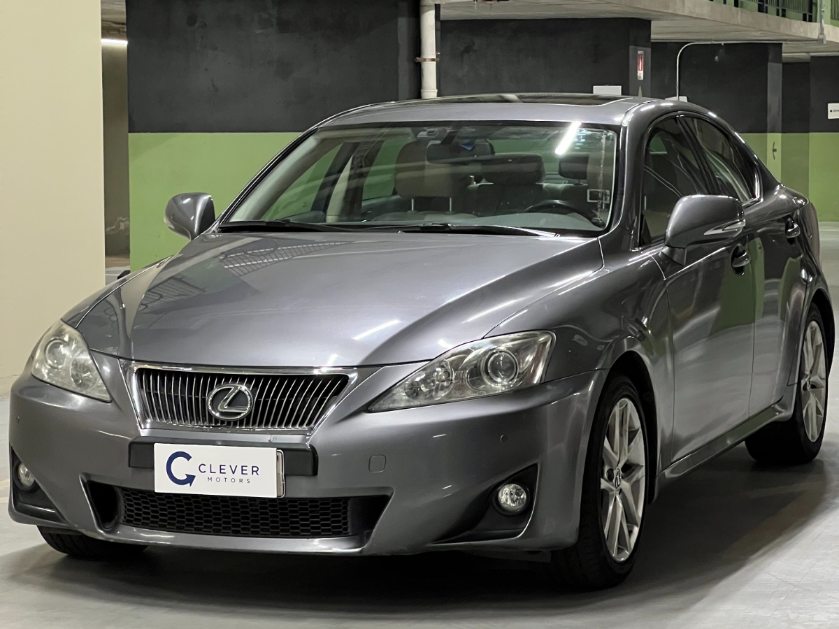 Vehicle media 3