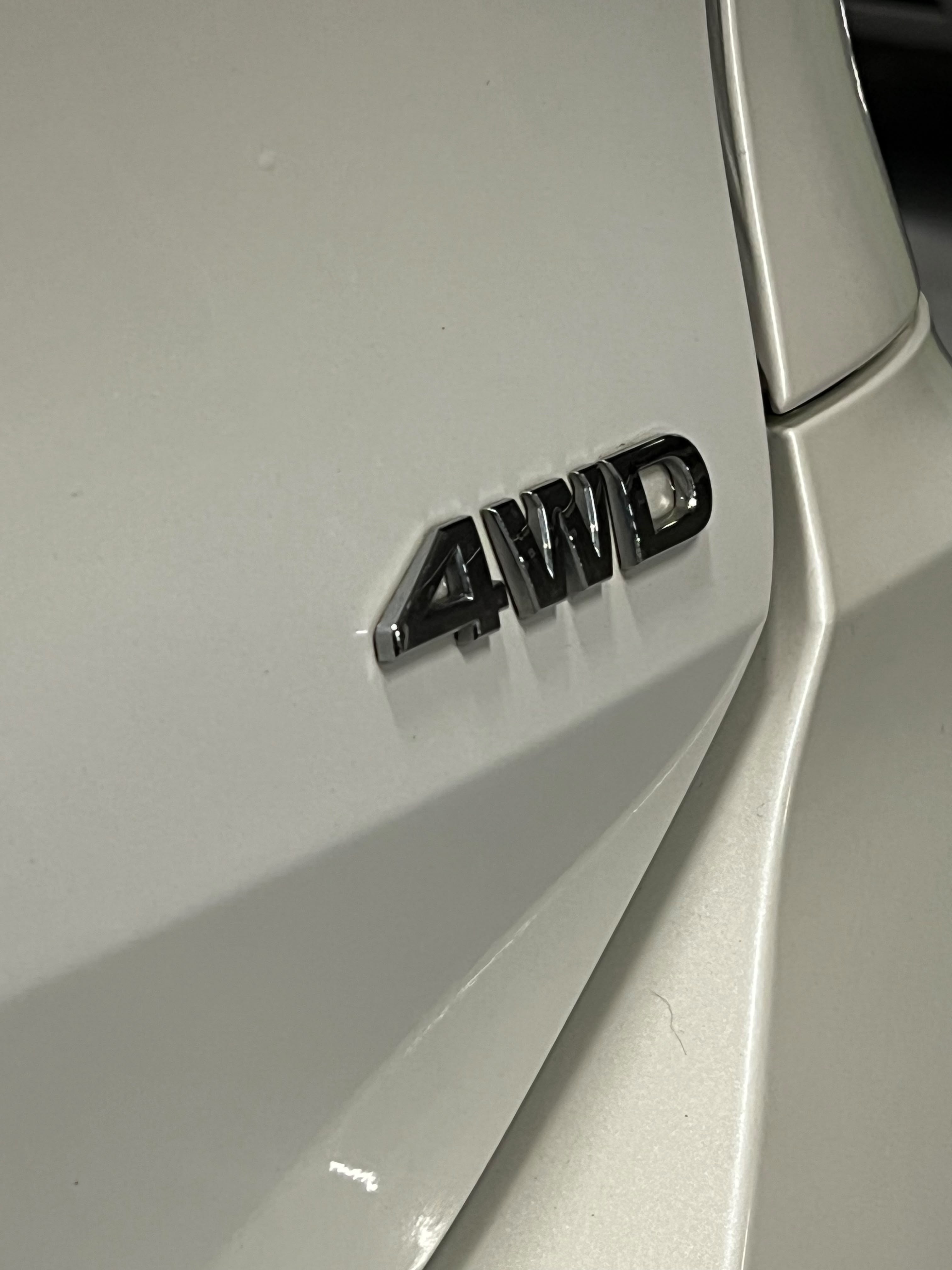 Vehicle media 9