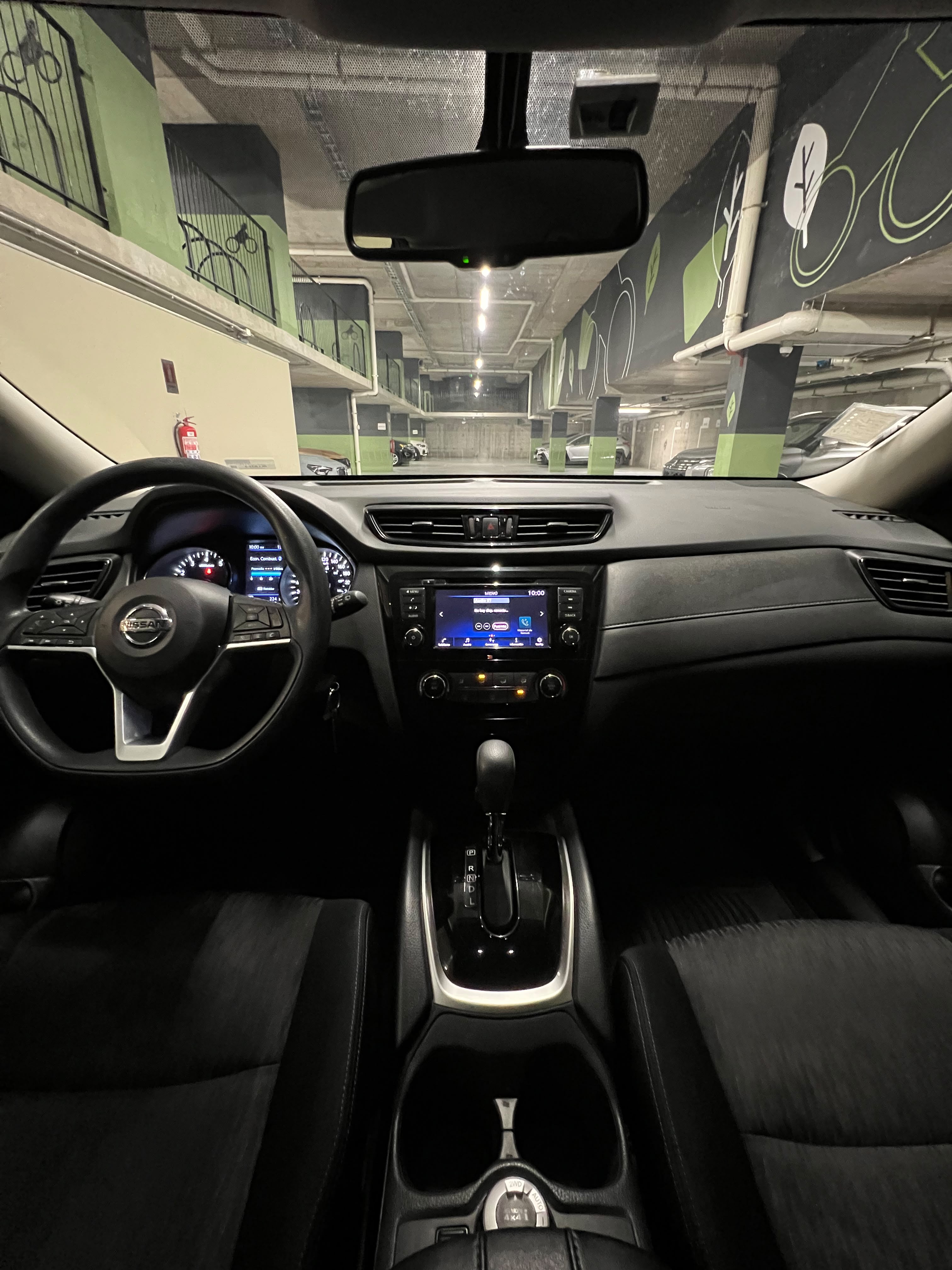 Vehicle media 10