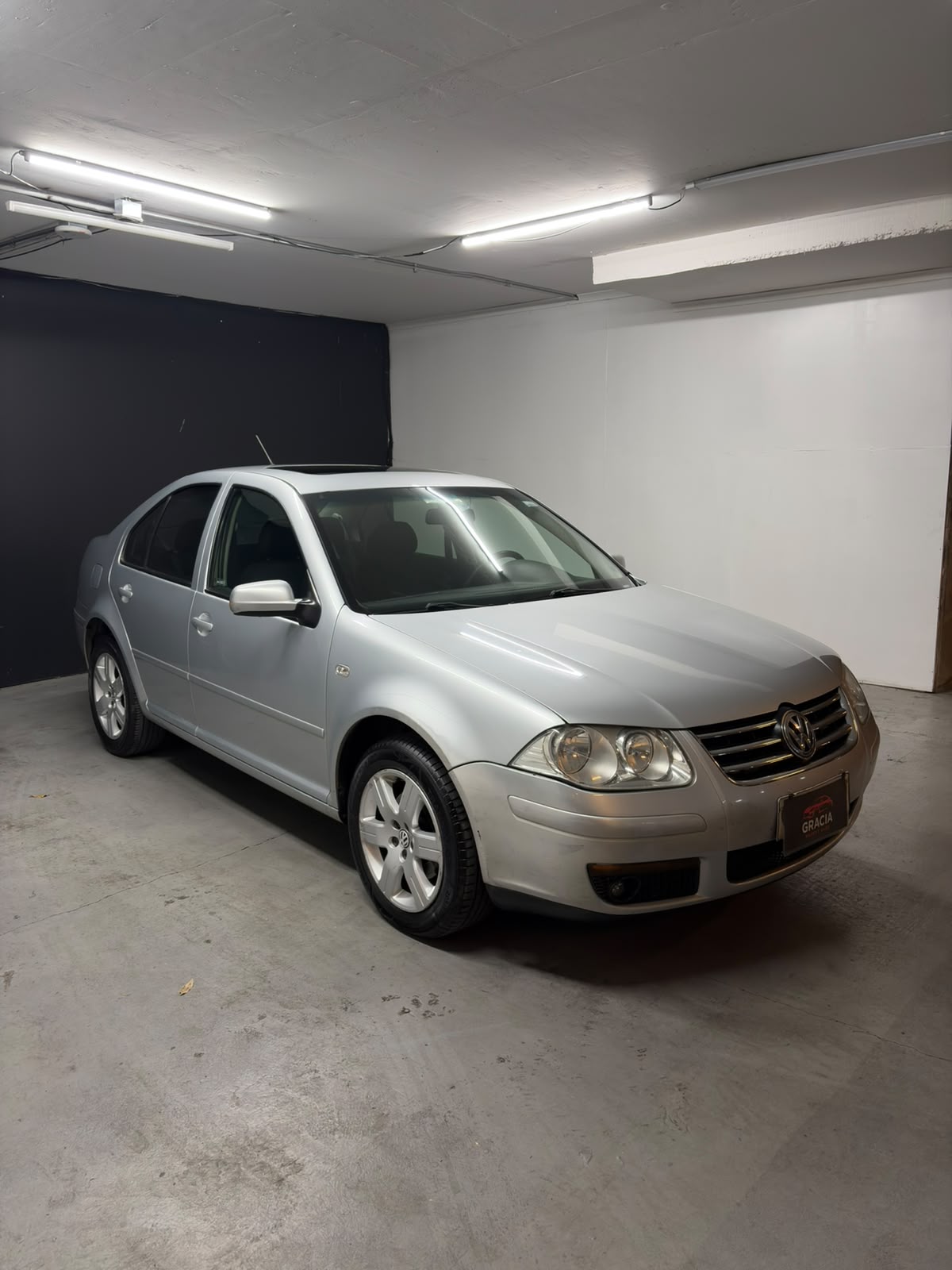 Vehicle media 3