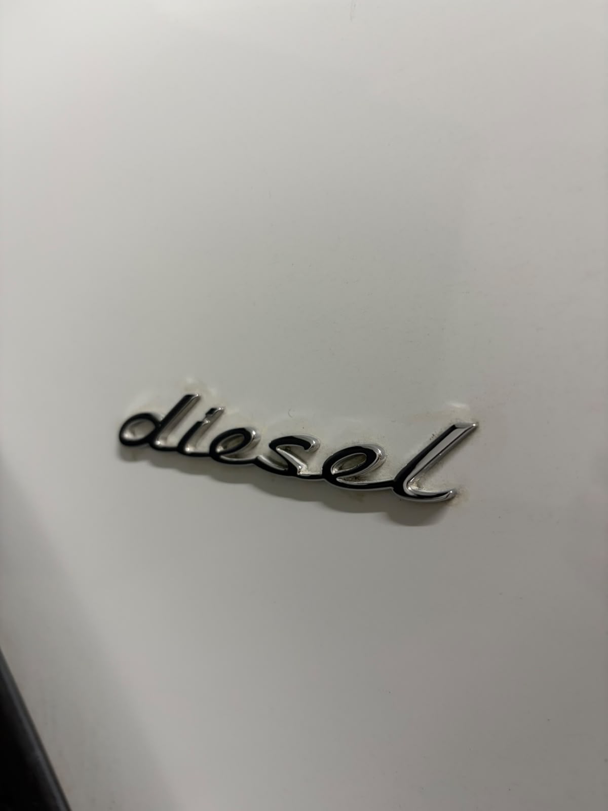 Vehicle media 9