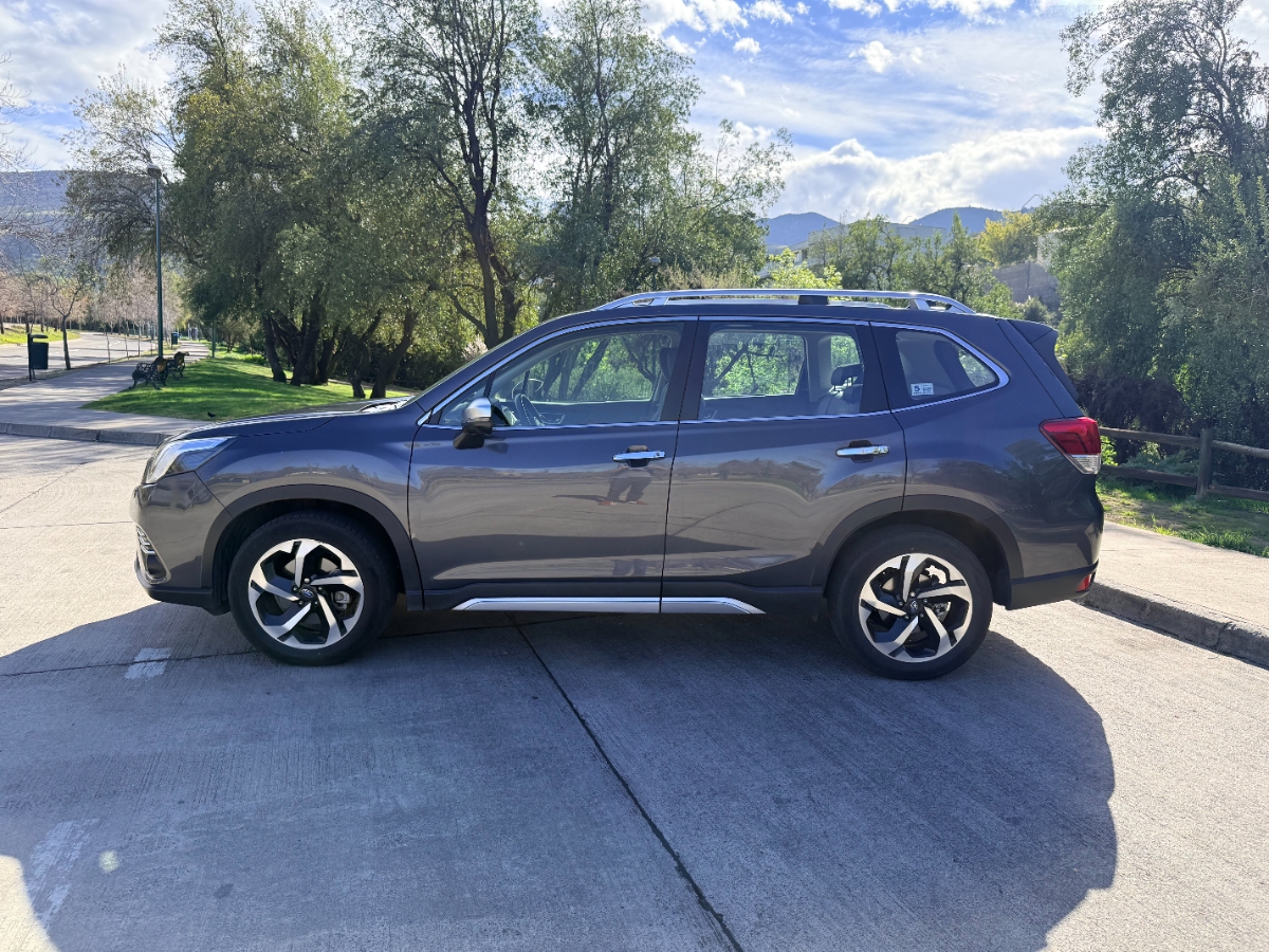 Vehicle media 4