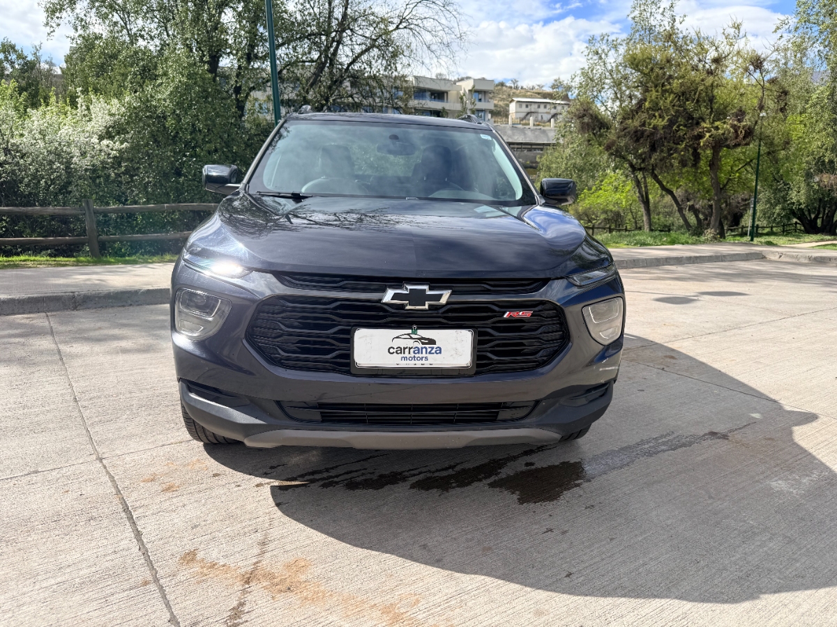 Vehicle media 8