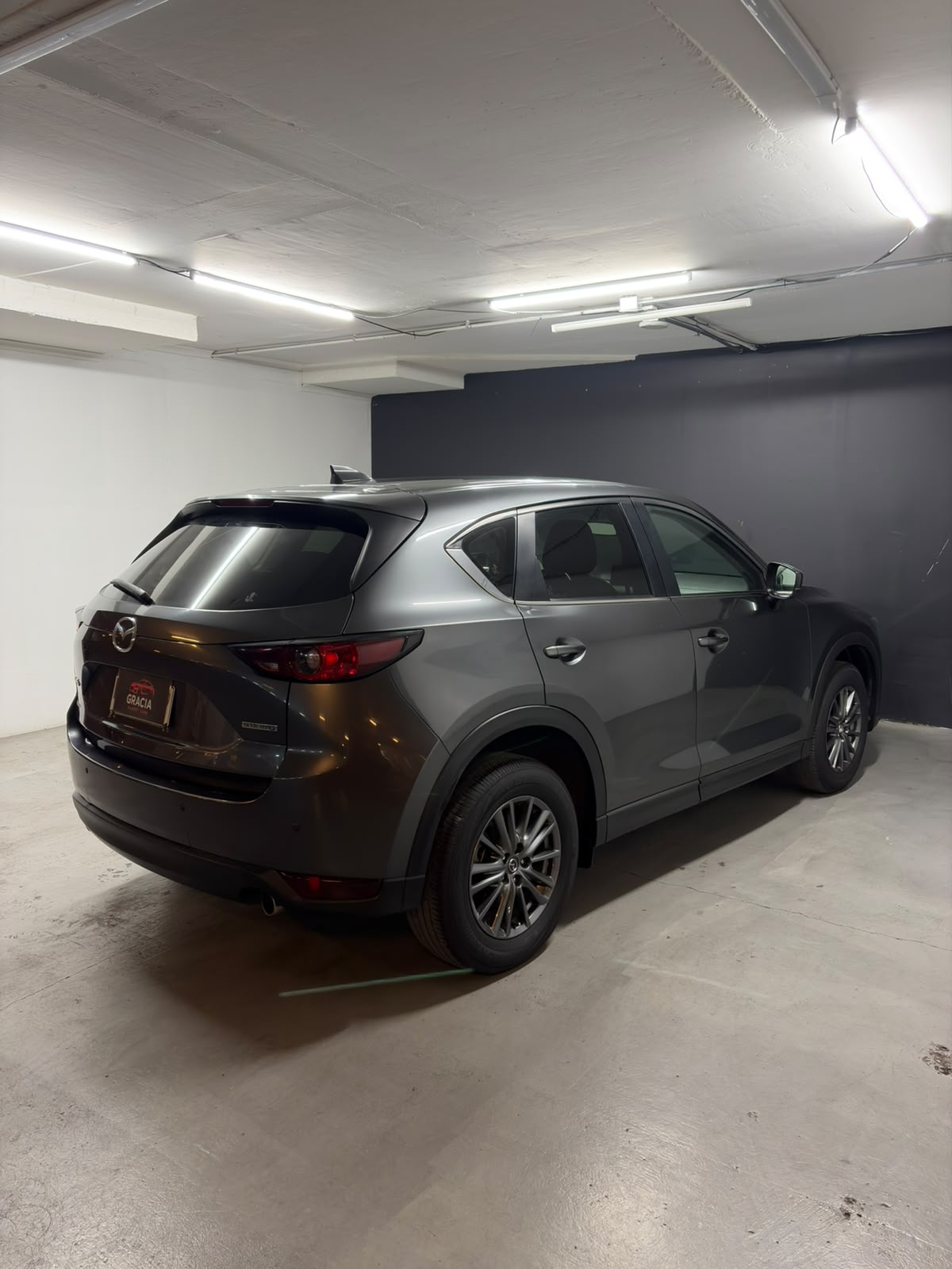 Vehicle media 4