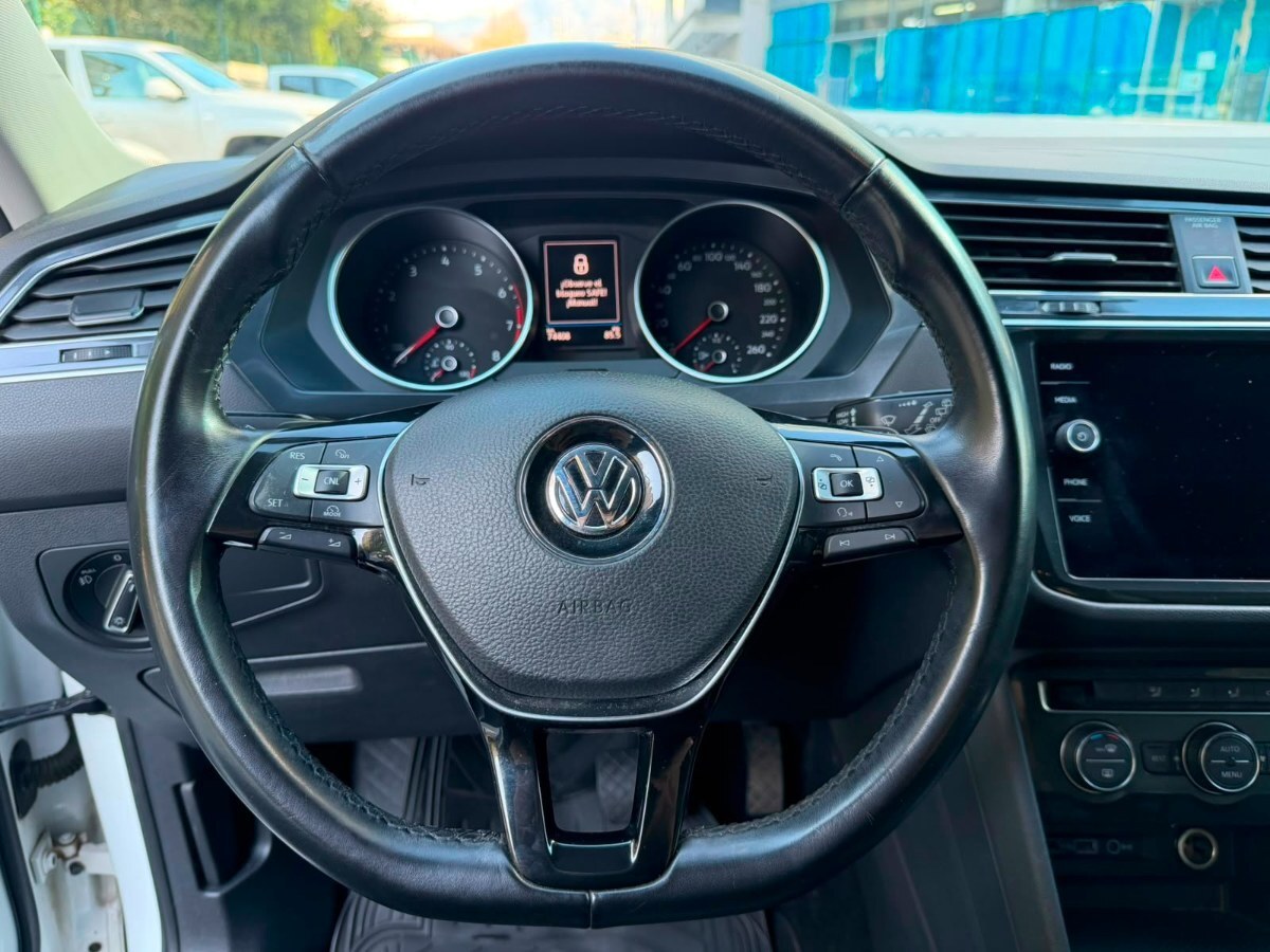 Vehicle media 10