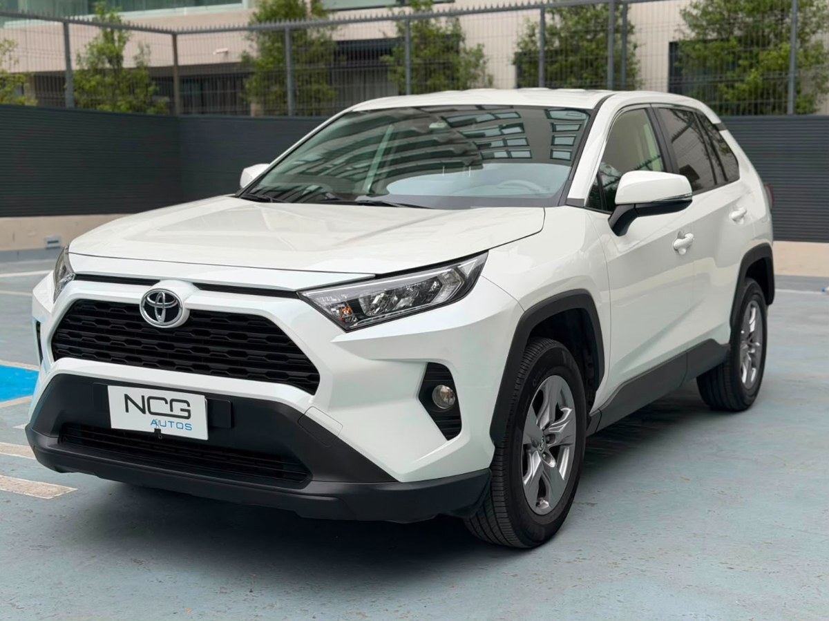 Vehicle media 3
