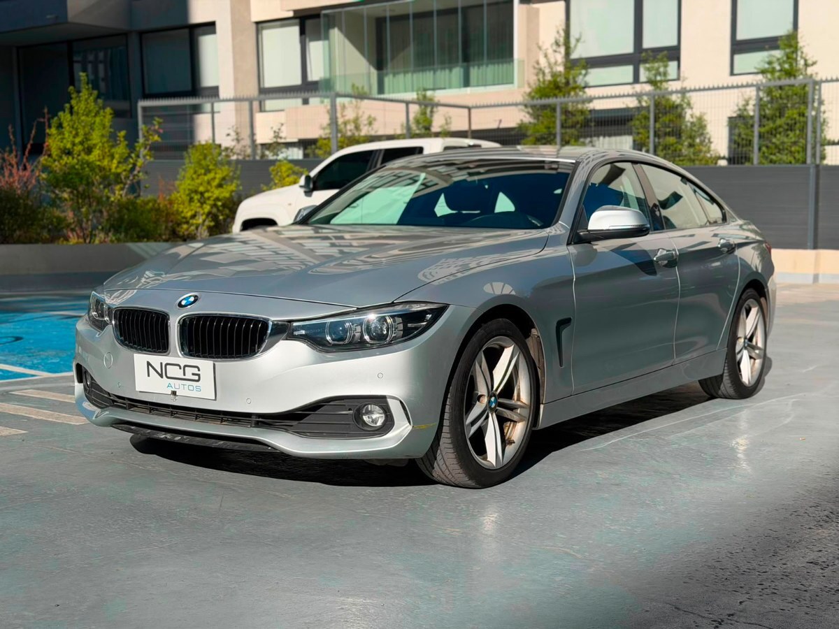 Vehicle media 3
