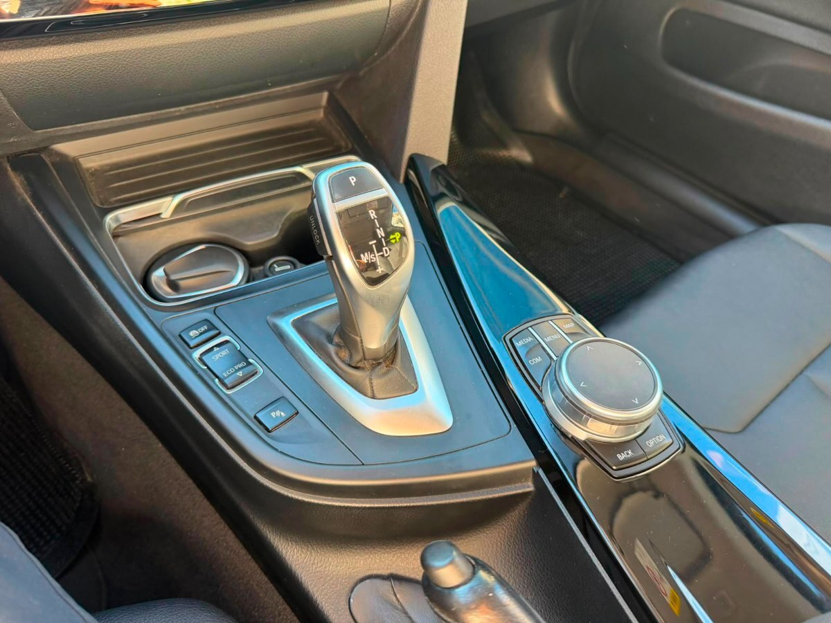 Vehicle media 12