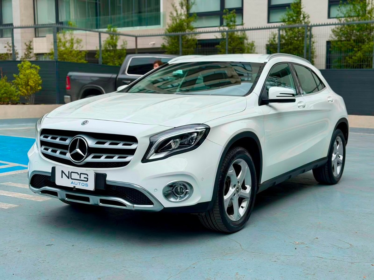 Vehicle media 3