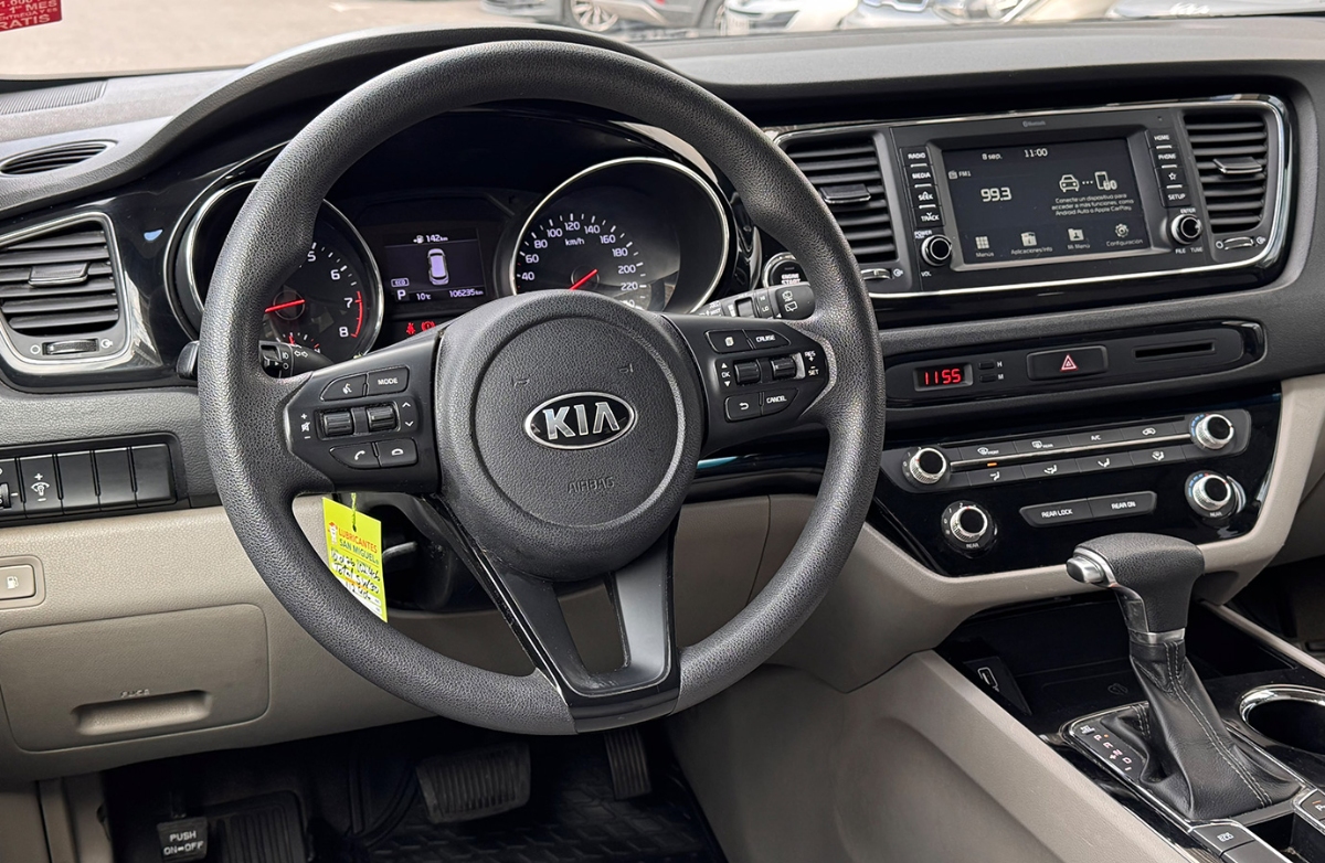 Vehicle media 9