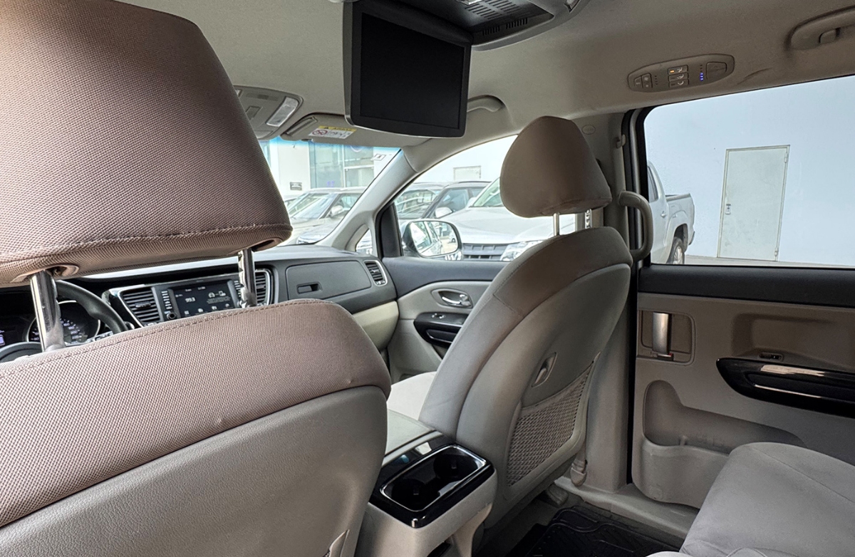 Vehicle media 14
