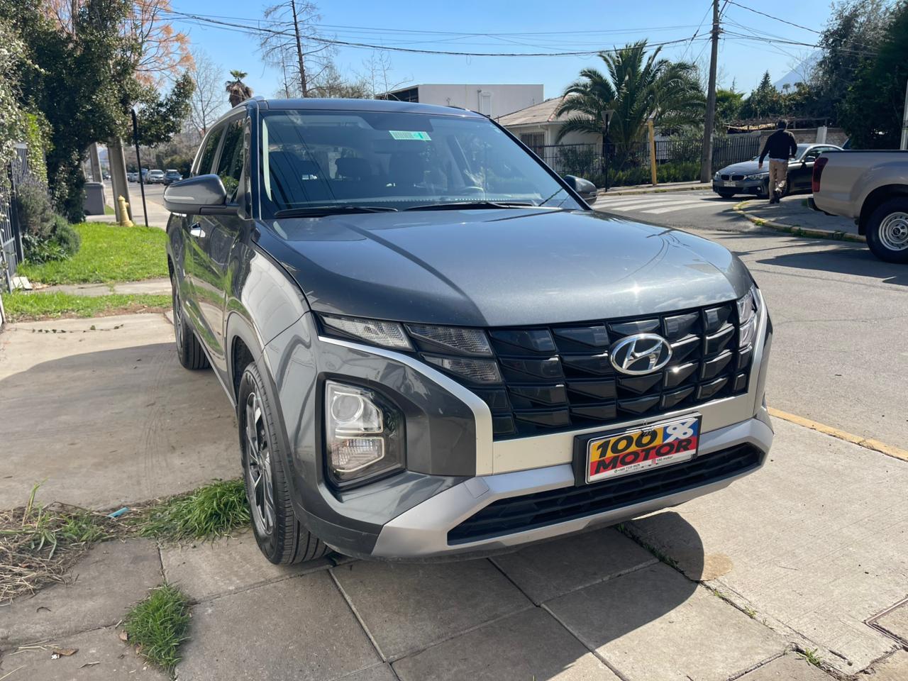 Vehicle media 3