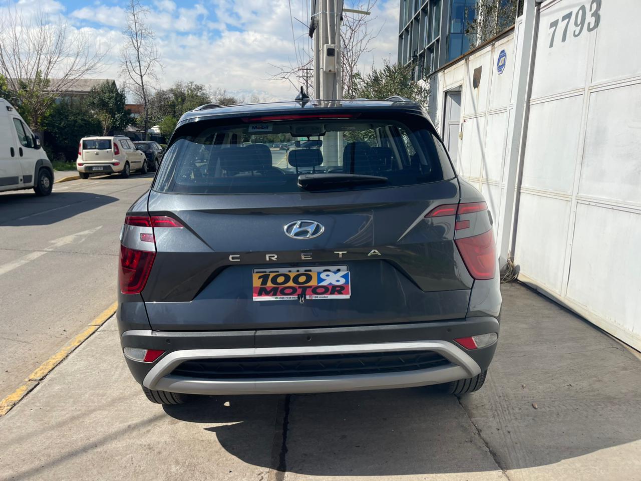 Vehicle media 4