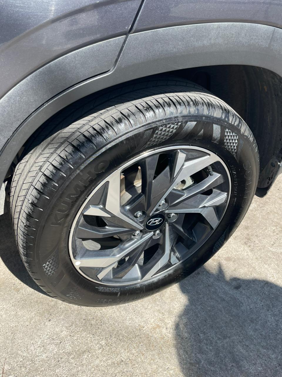 Vehicle media 9