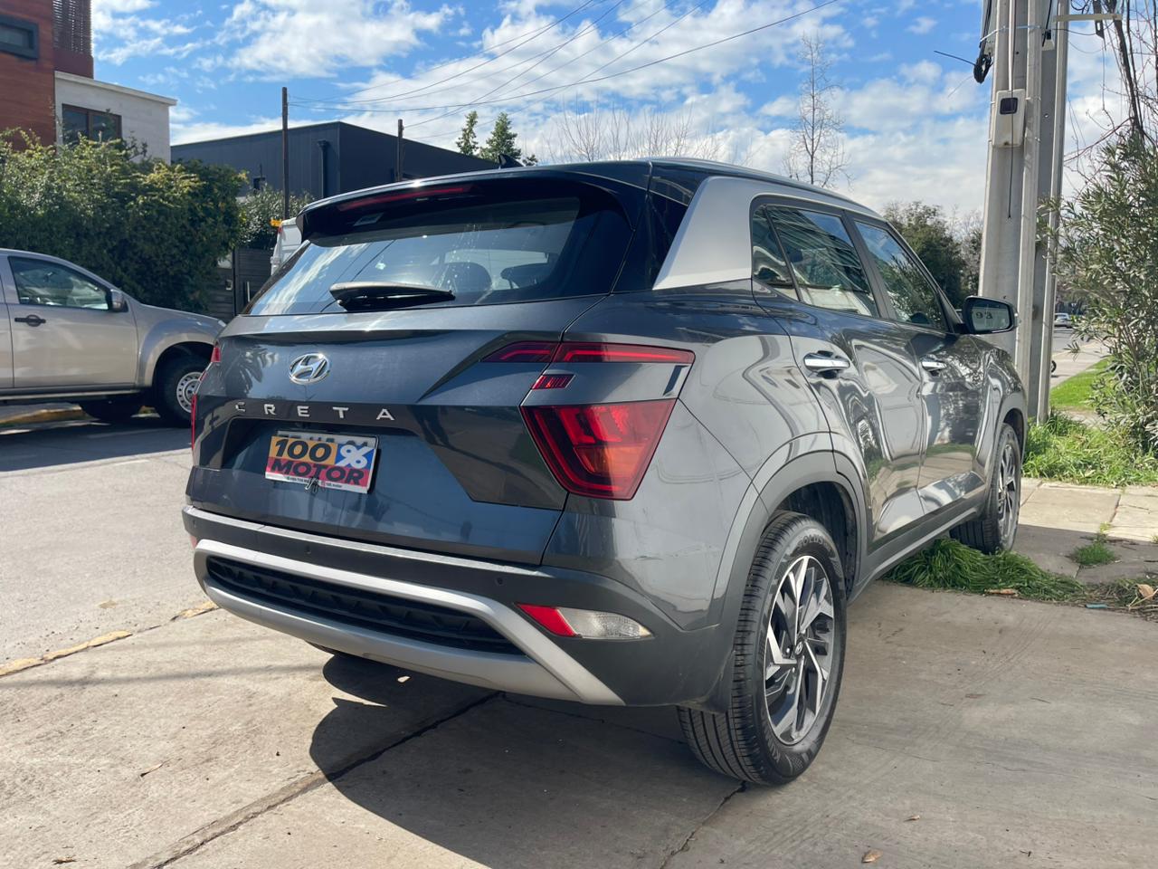 Vehicle media 7