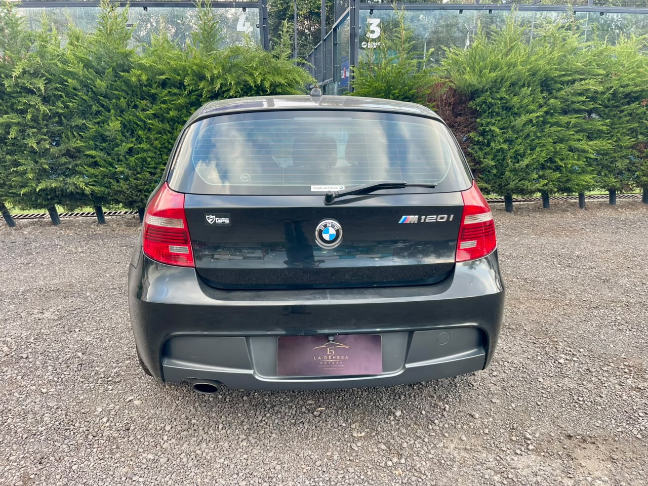 Vehicle media 5
