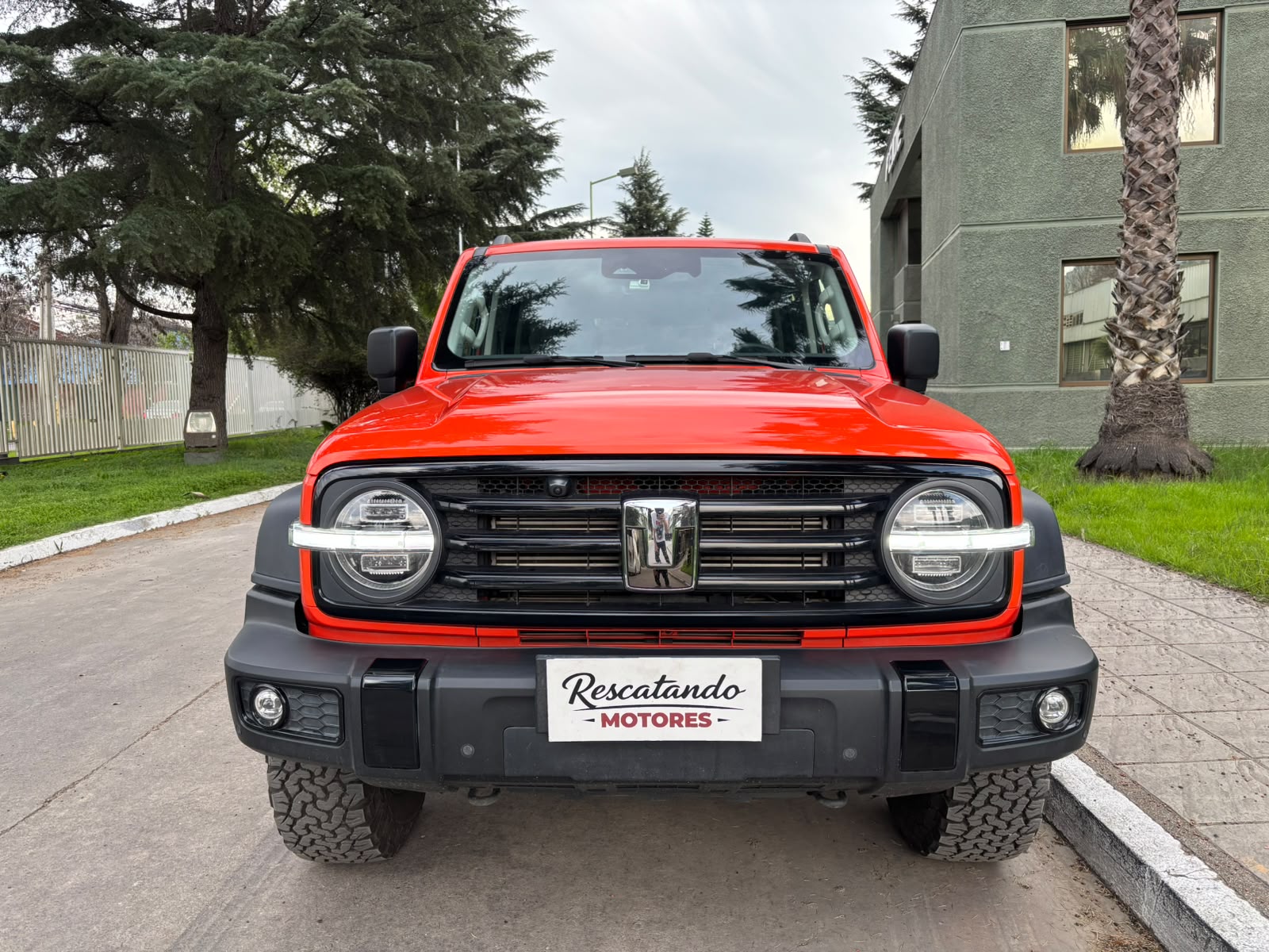 Vehicle media 6
