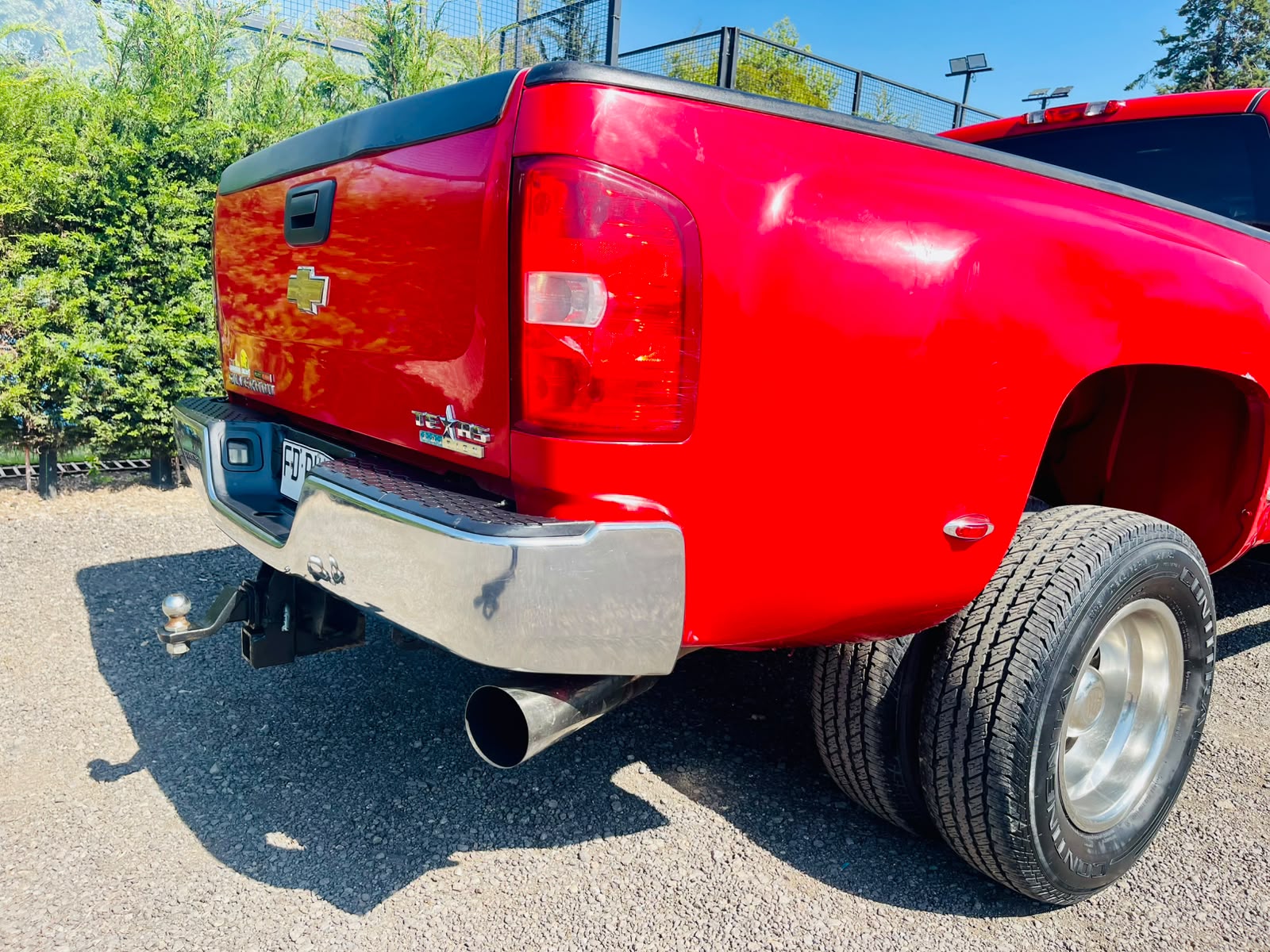 Vehicle media 11
