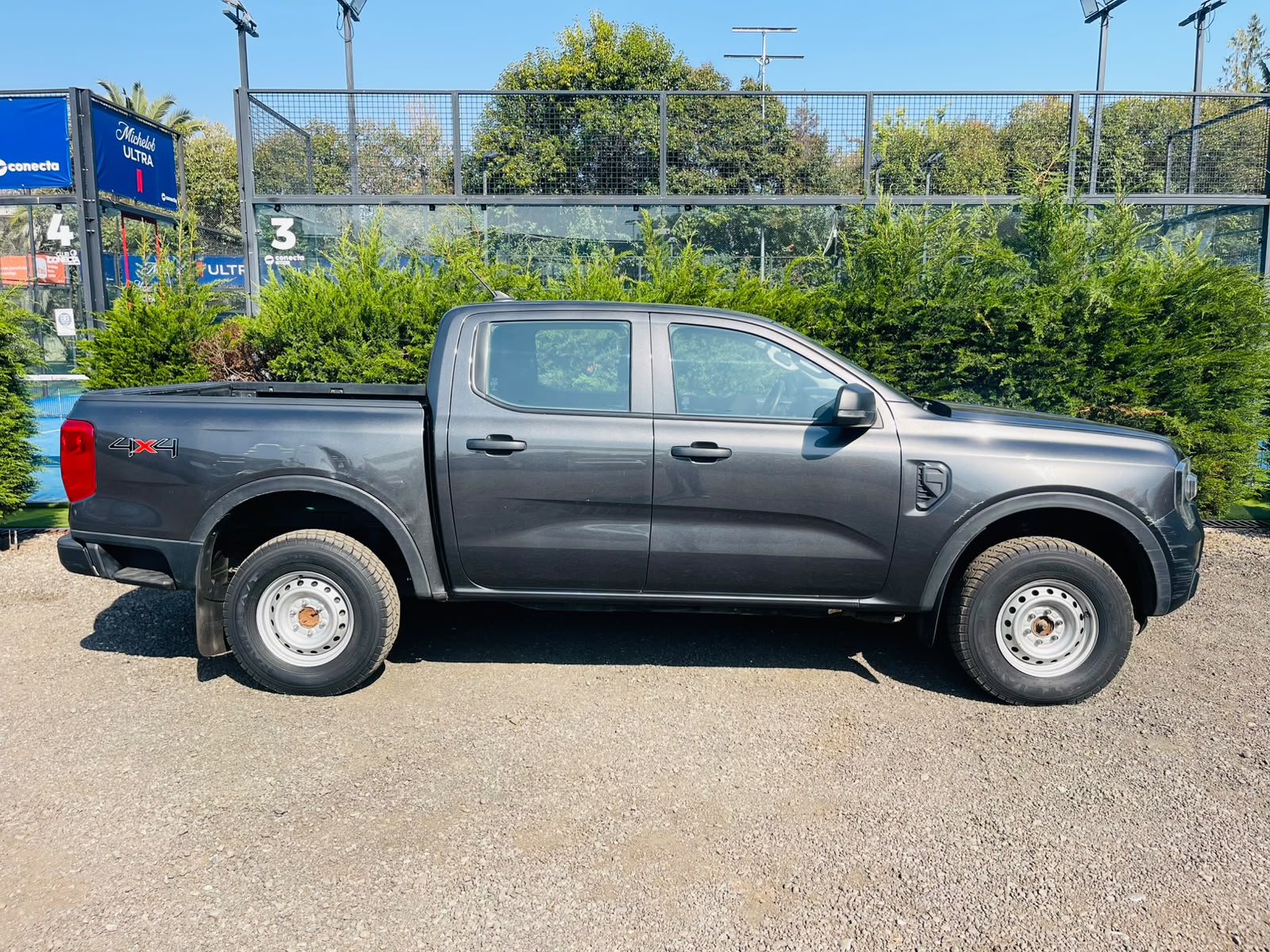 Vehicle media 5