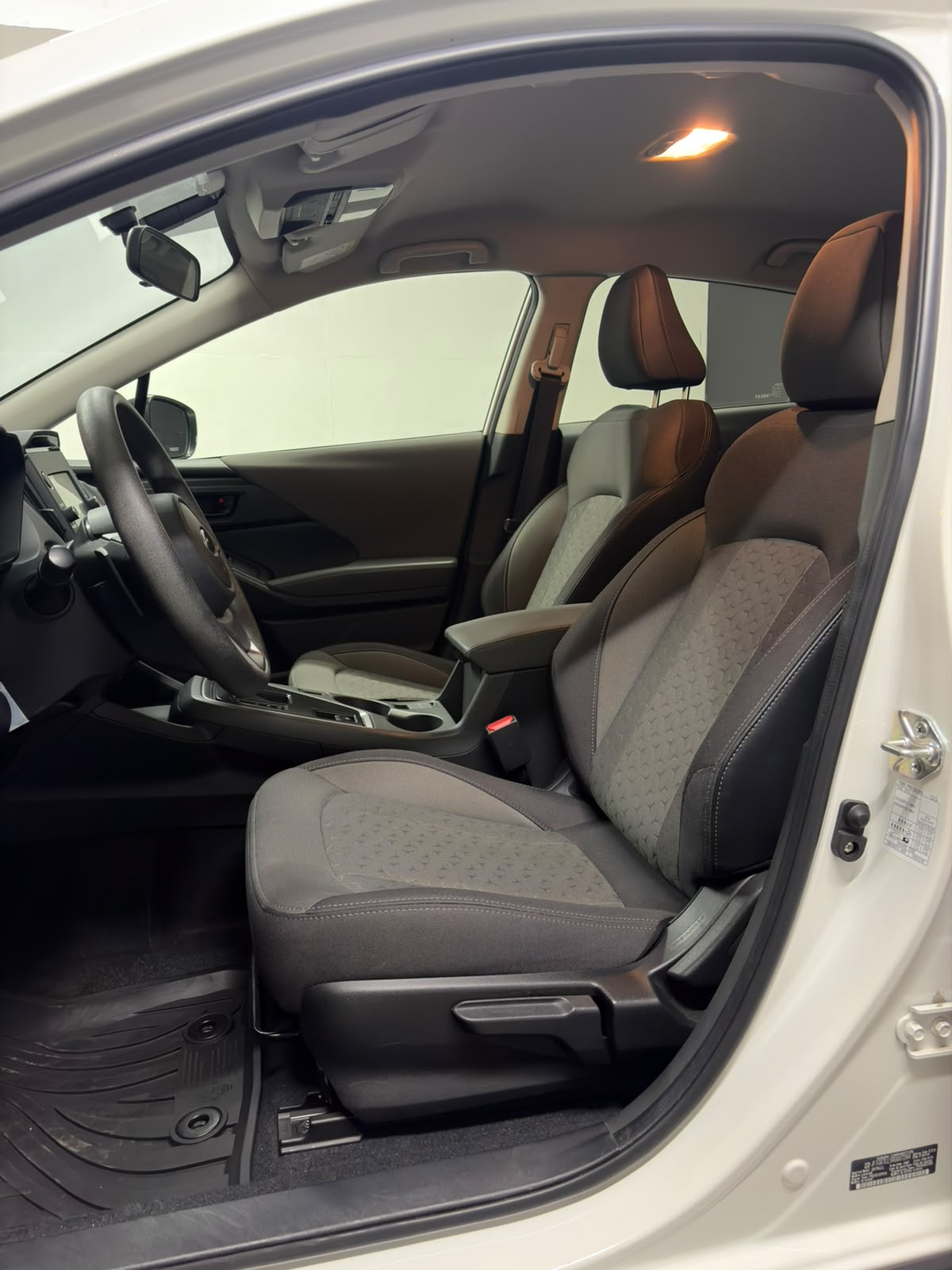Vehicle media 9