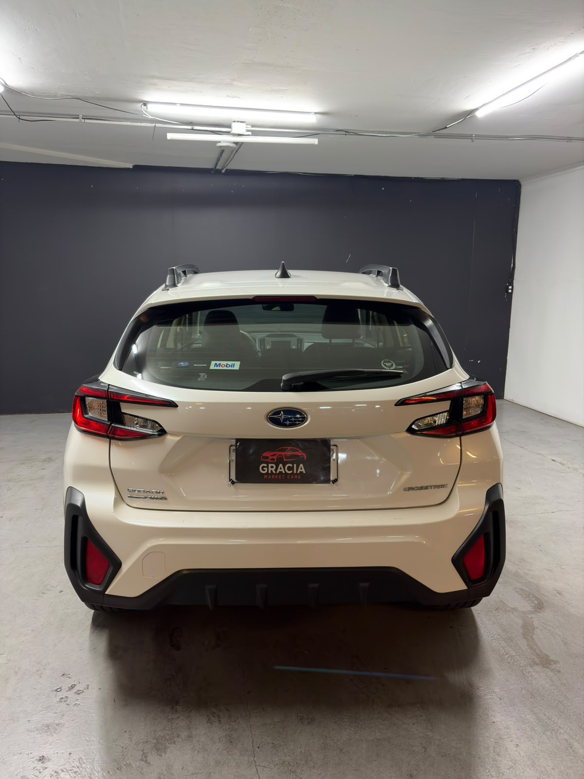 Vehicle media 5