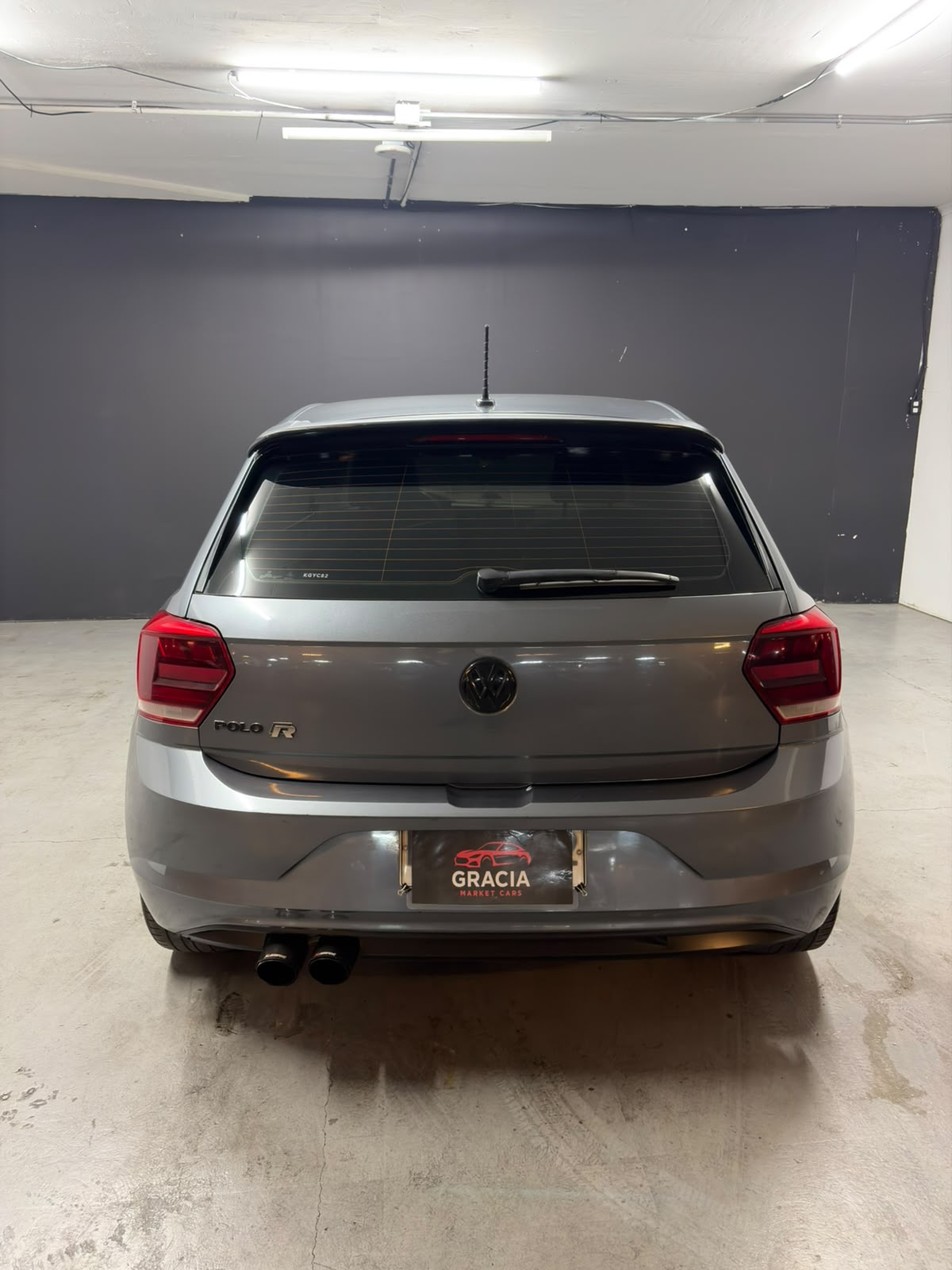 Vehicle media 5